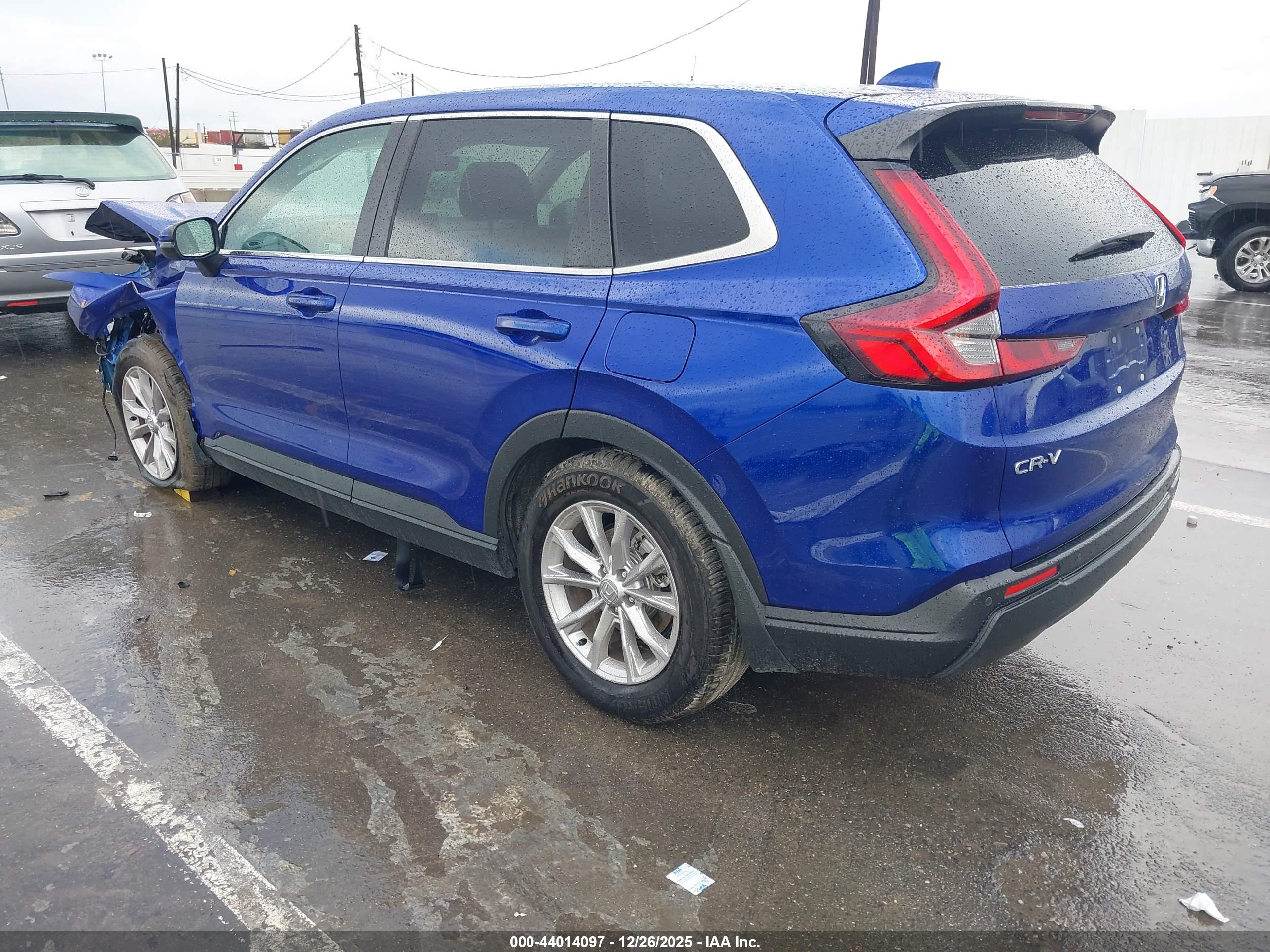 HONDA CR-V image 3