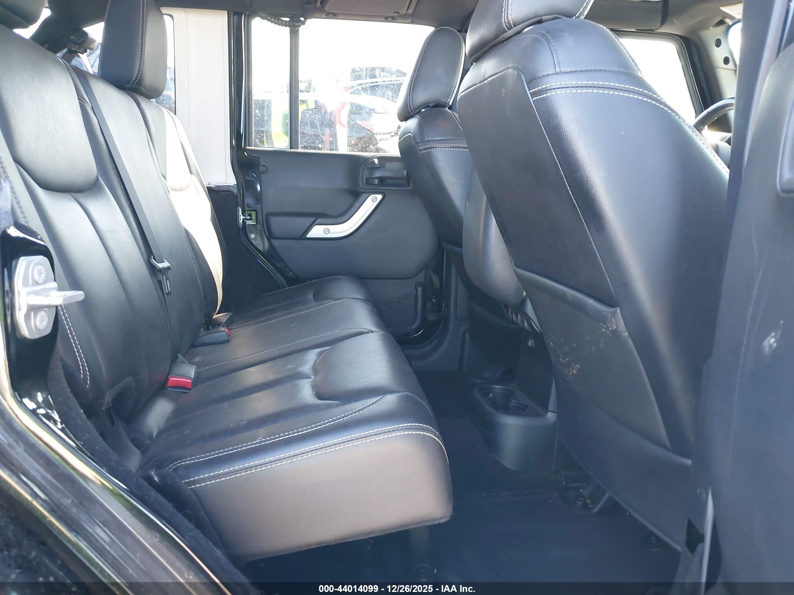 JEEP WRANGLER image 8