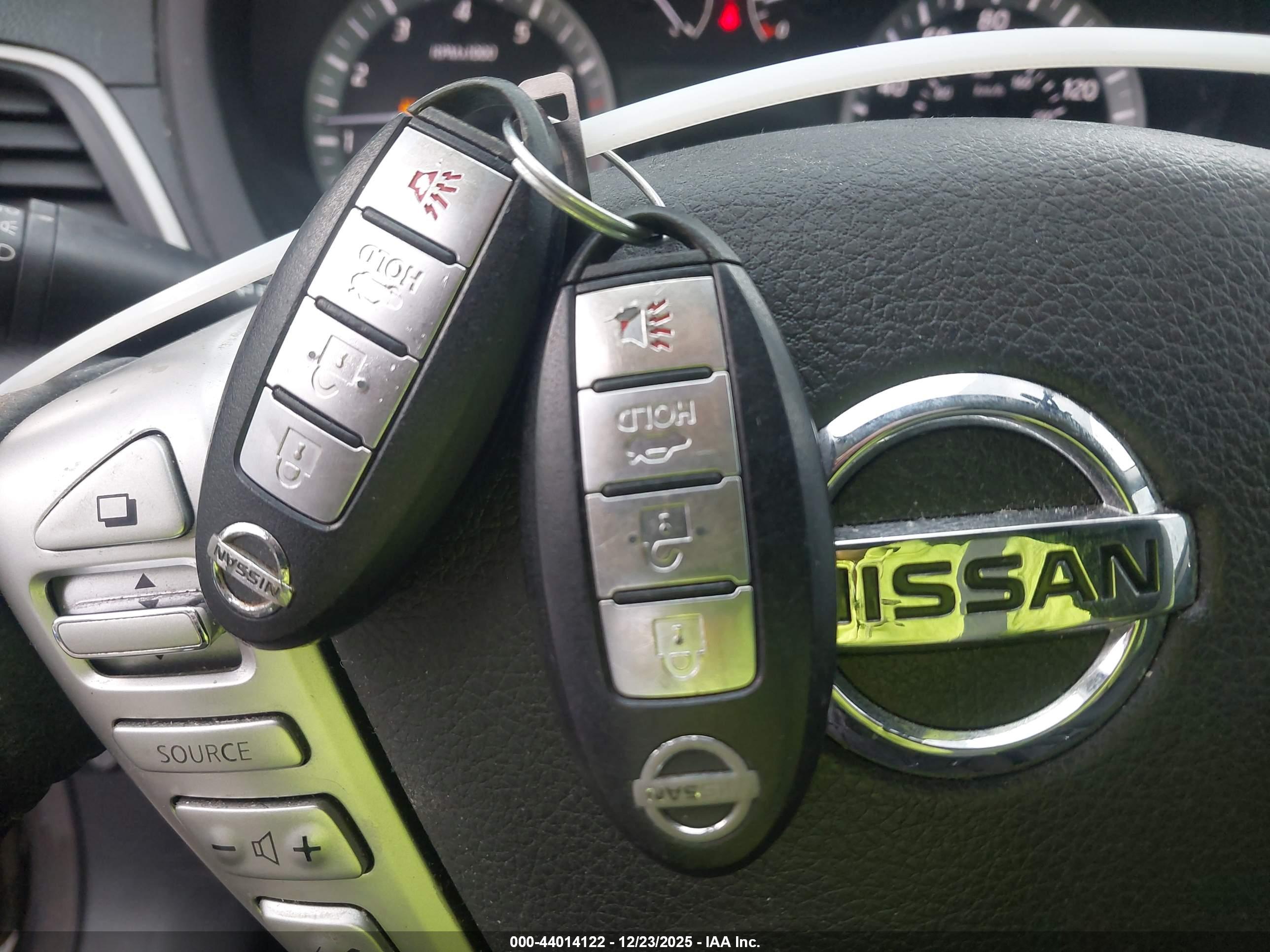 NISSAN SENTRA image 11