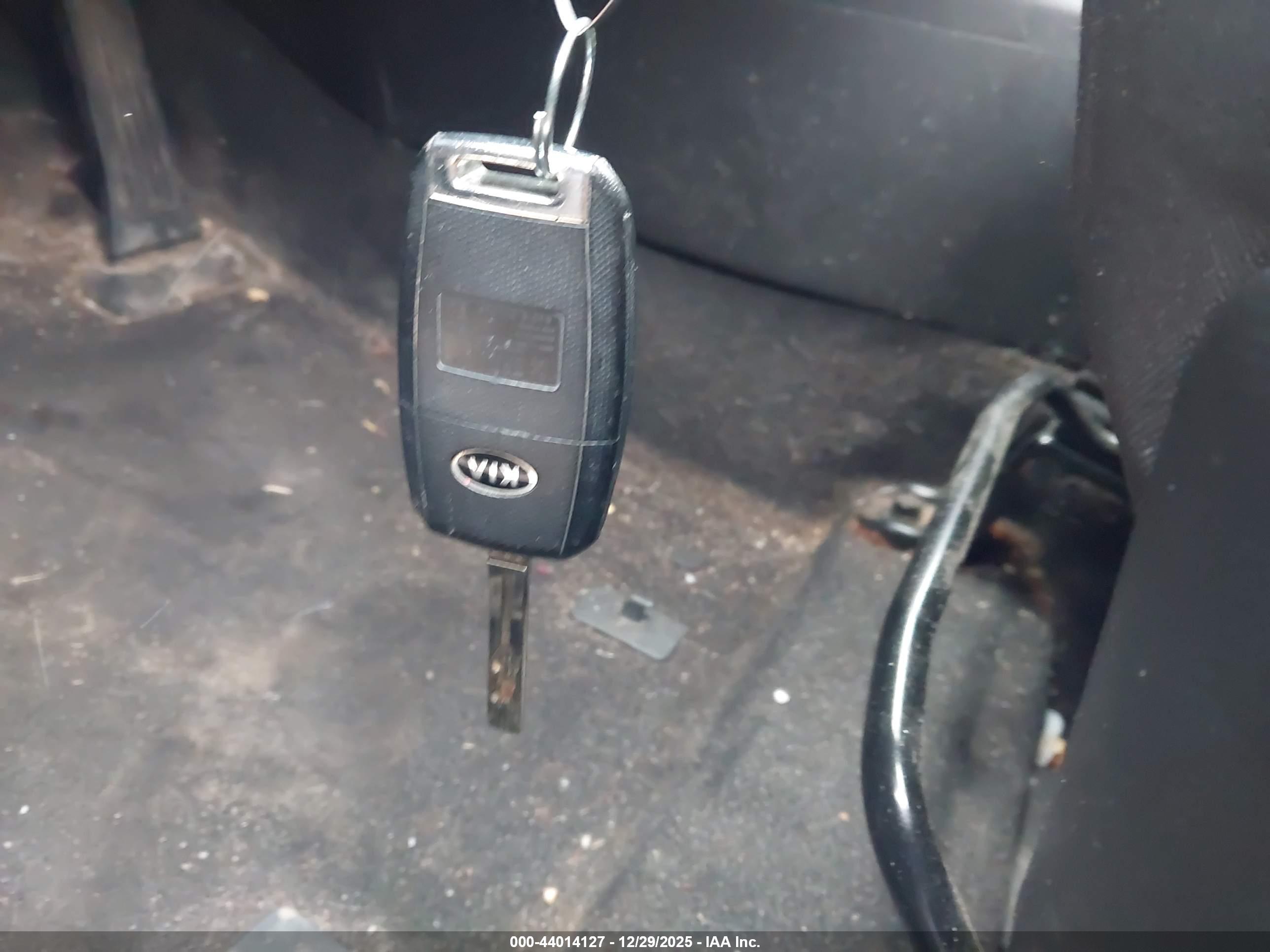 KIA SOUL image 11