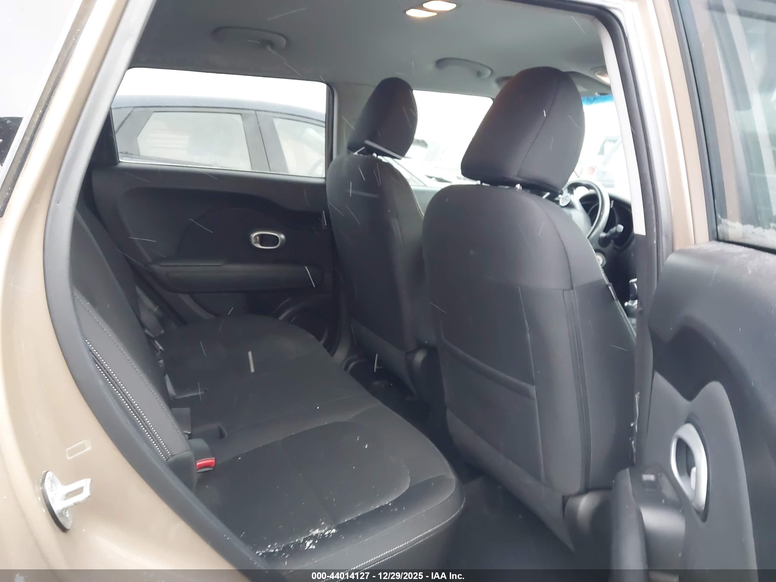 KIA SOUL image 8