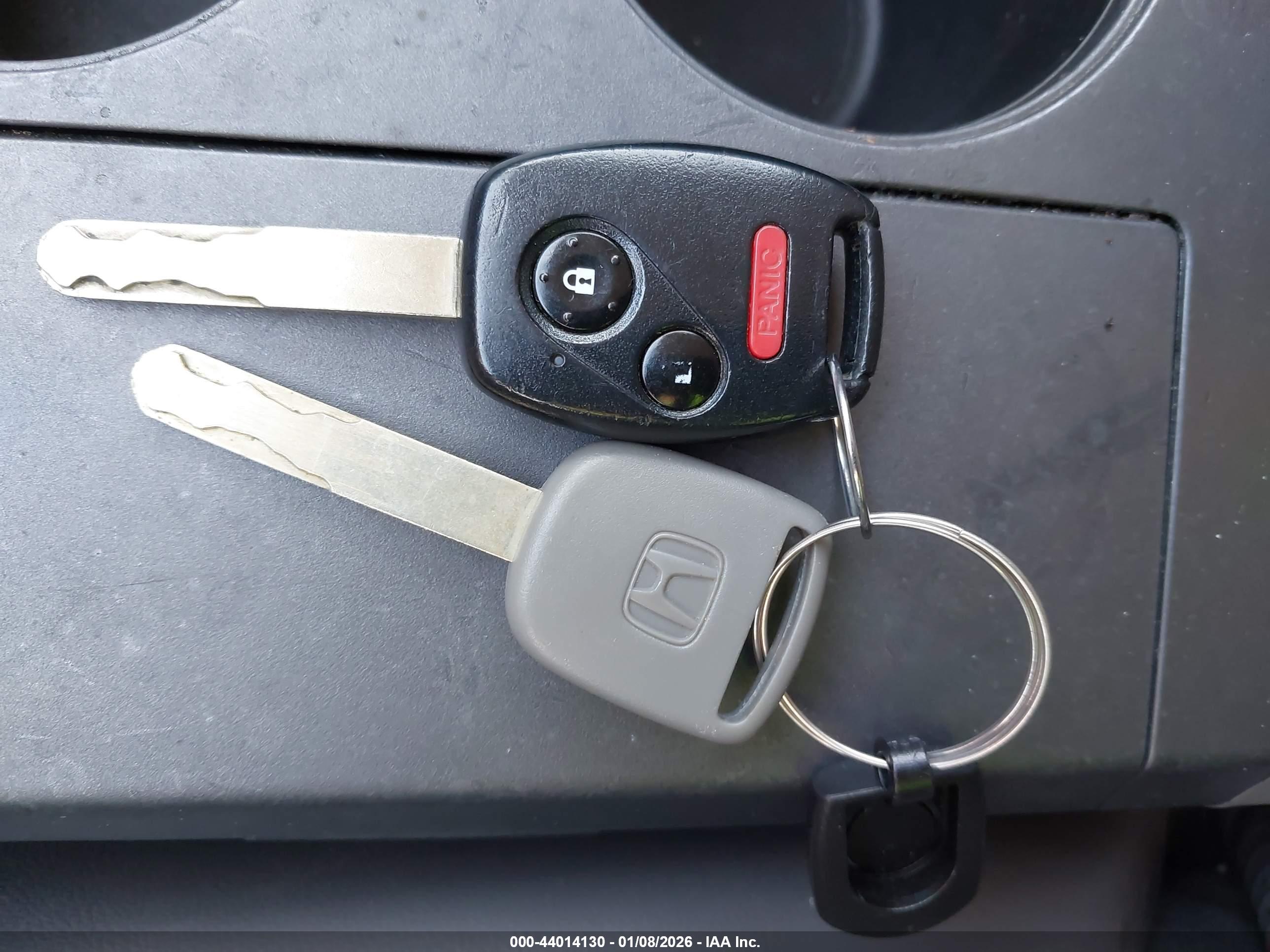 HONDA CR-V image 11