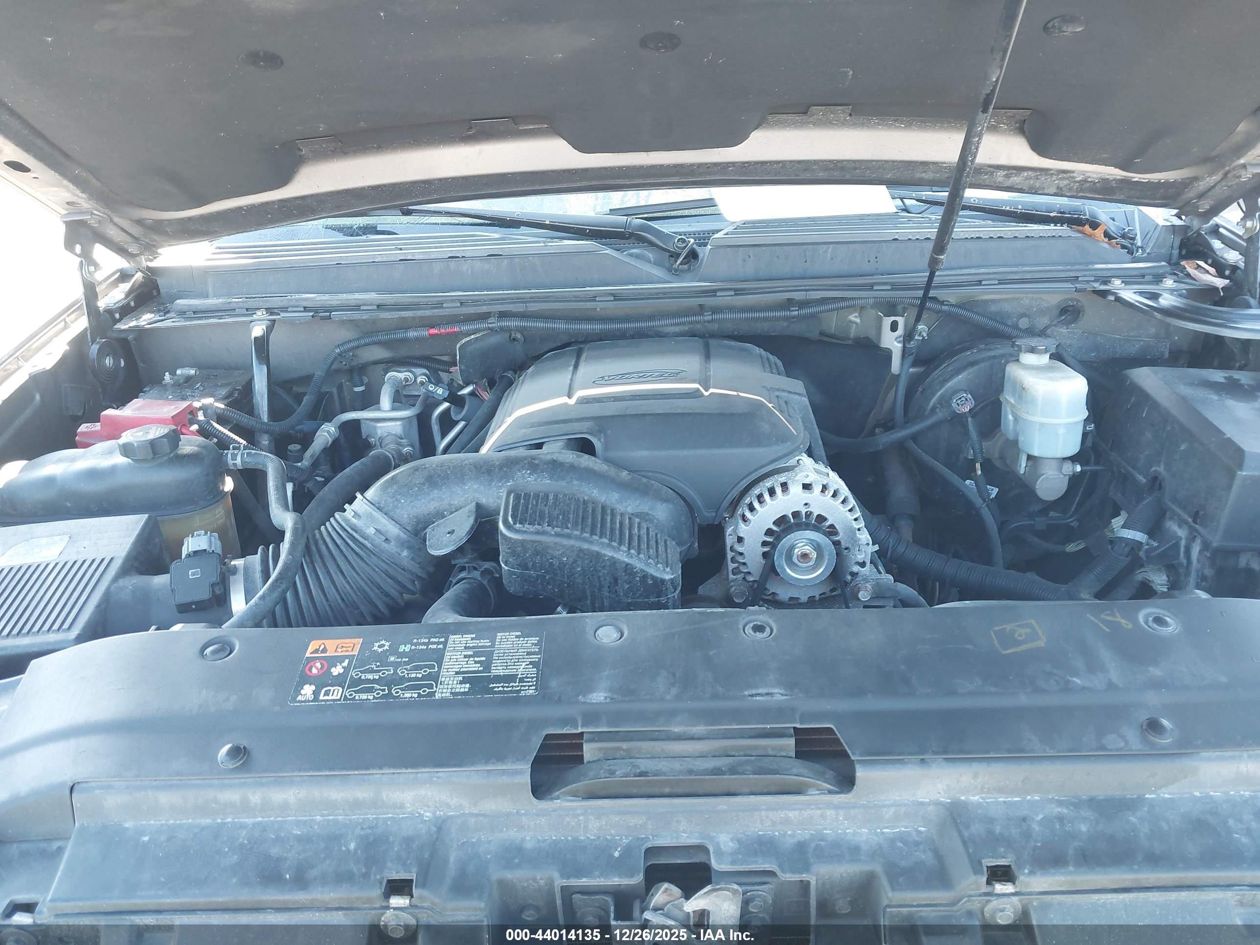 GMC YUKON image 10