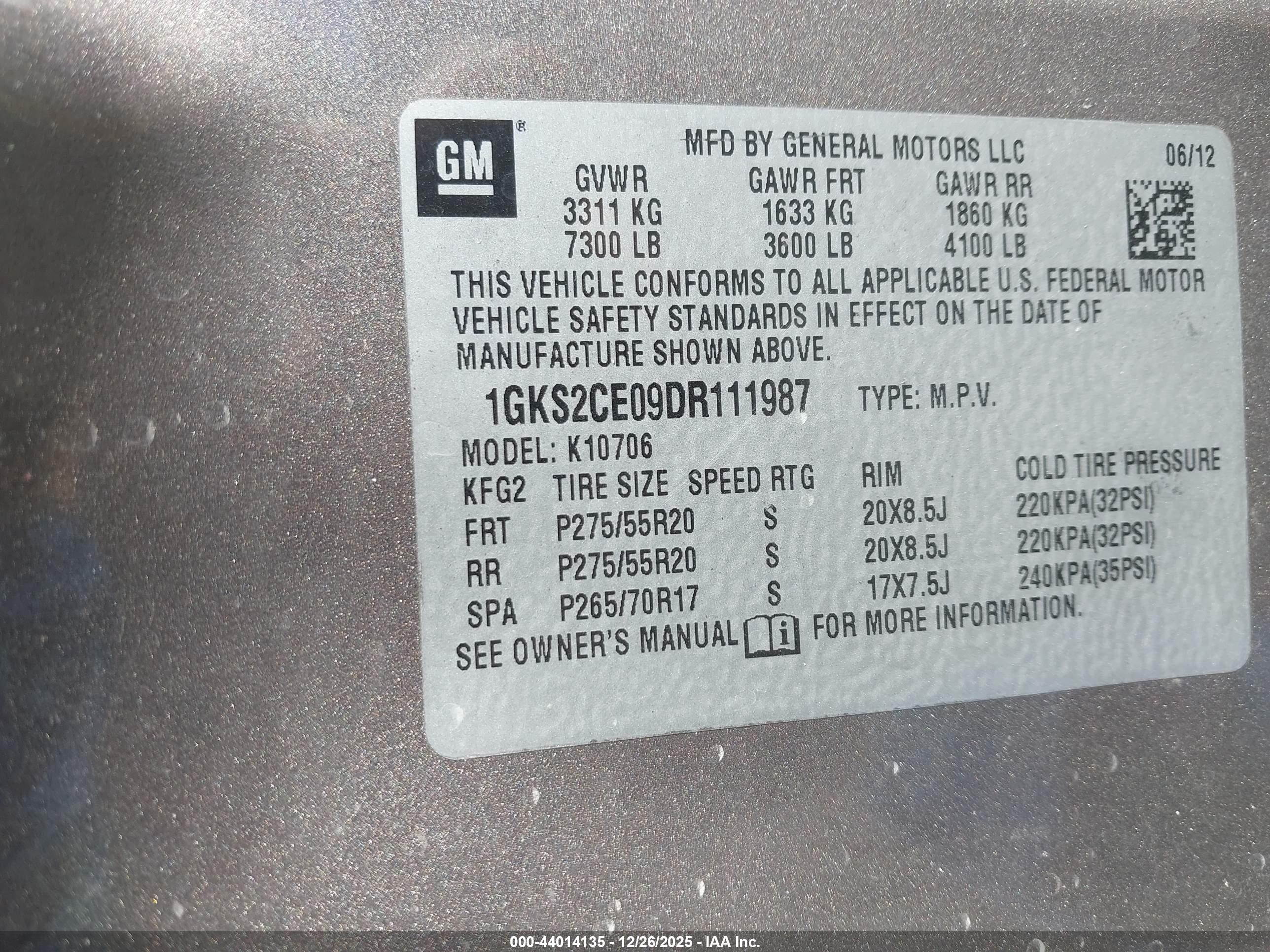 GMC YUKON image 9