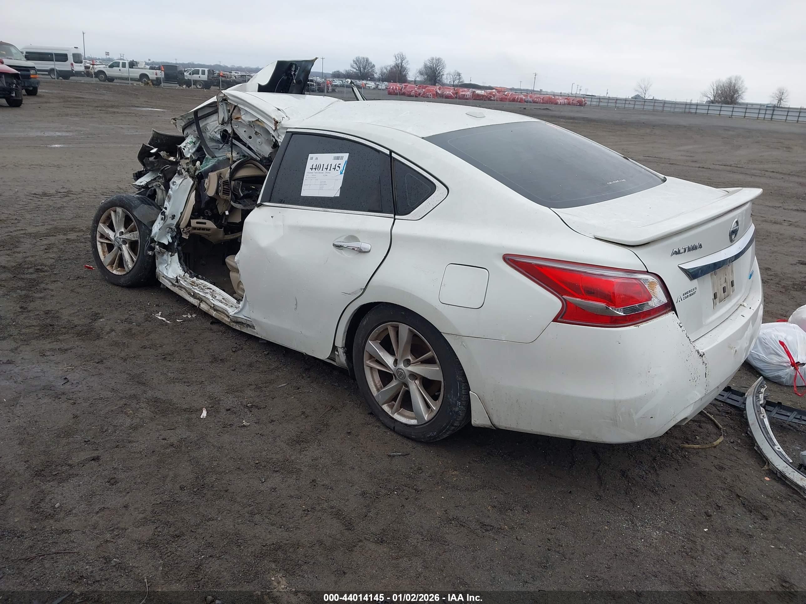 NISSAN ALTIMA image 3