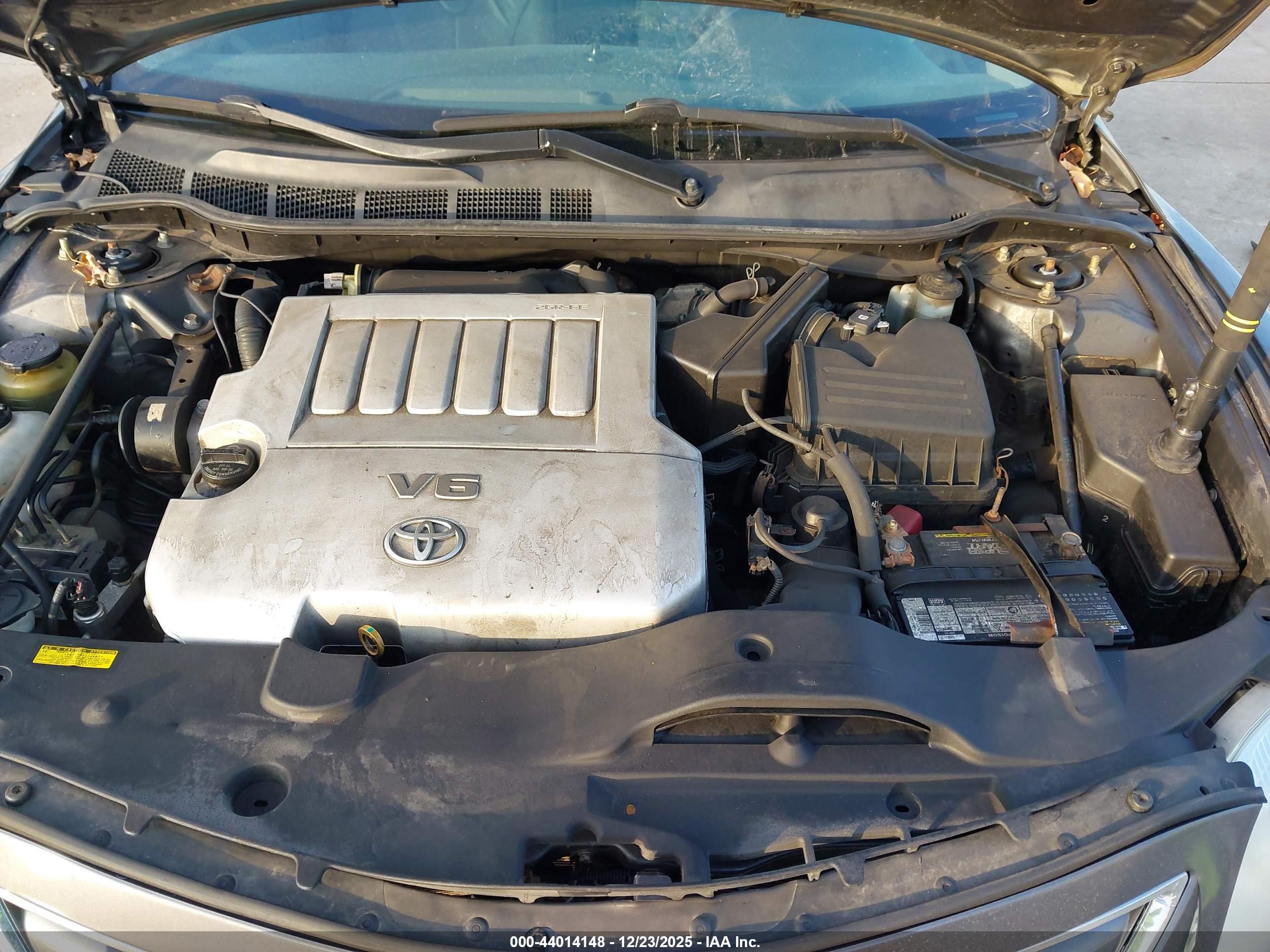TOYOTA CAMRY image 10