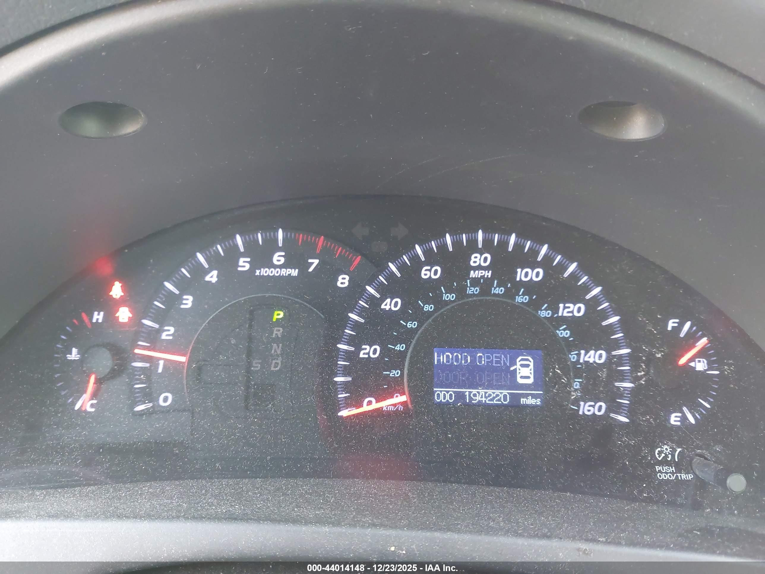 TOYOTA CAMRY image 7