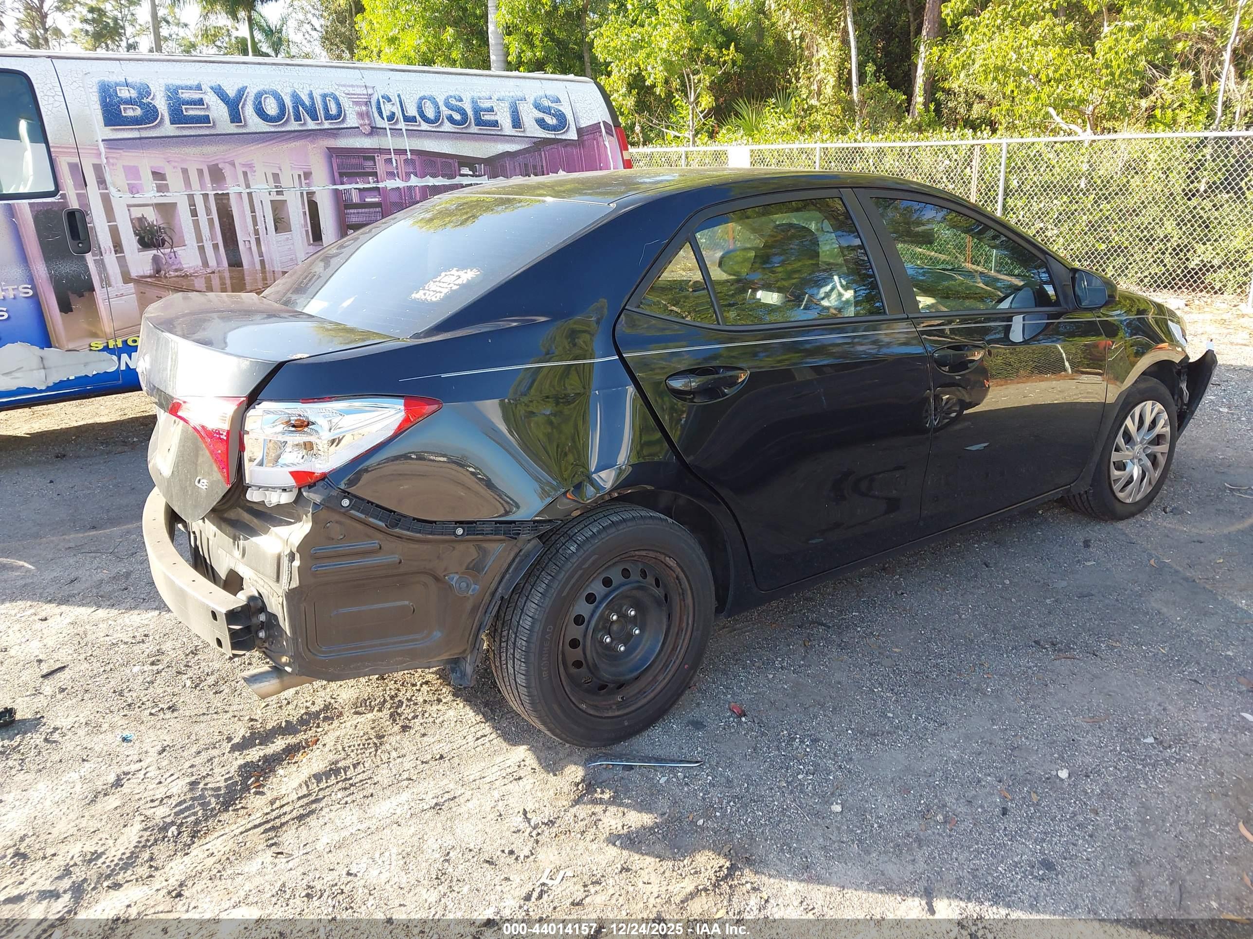 TOYOTA COROLLA image 4
