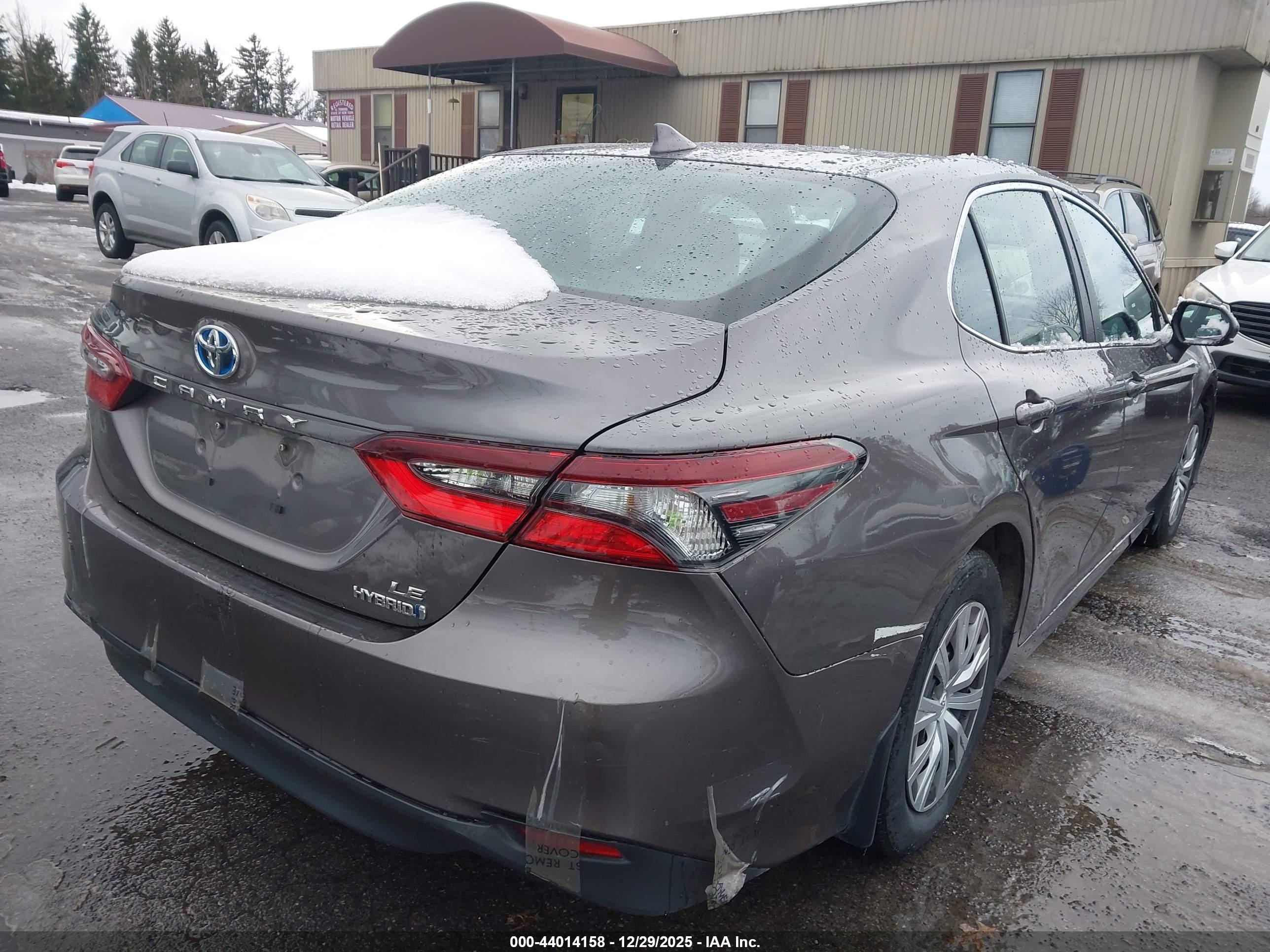 TOYOTA CAMRY image 4