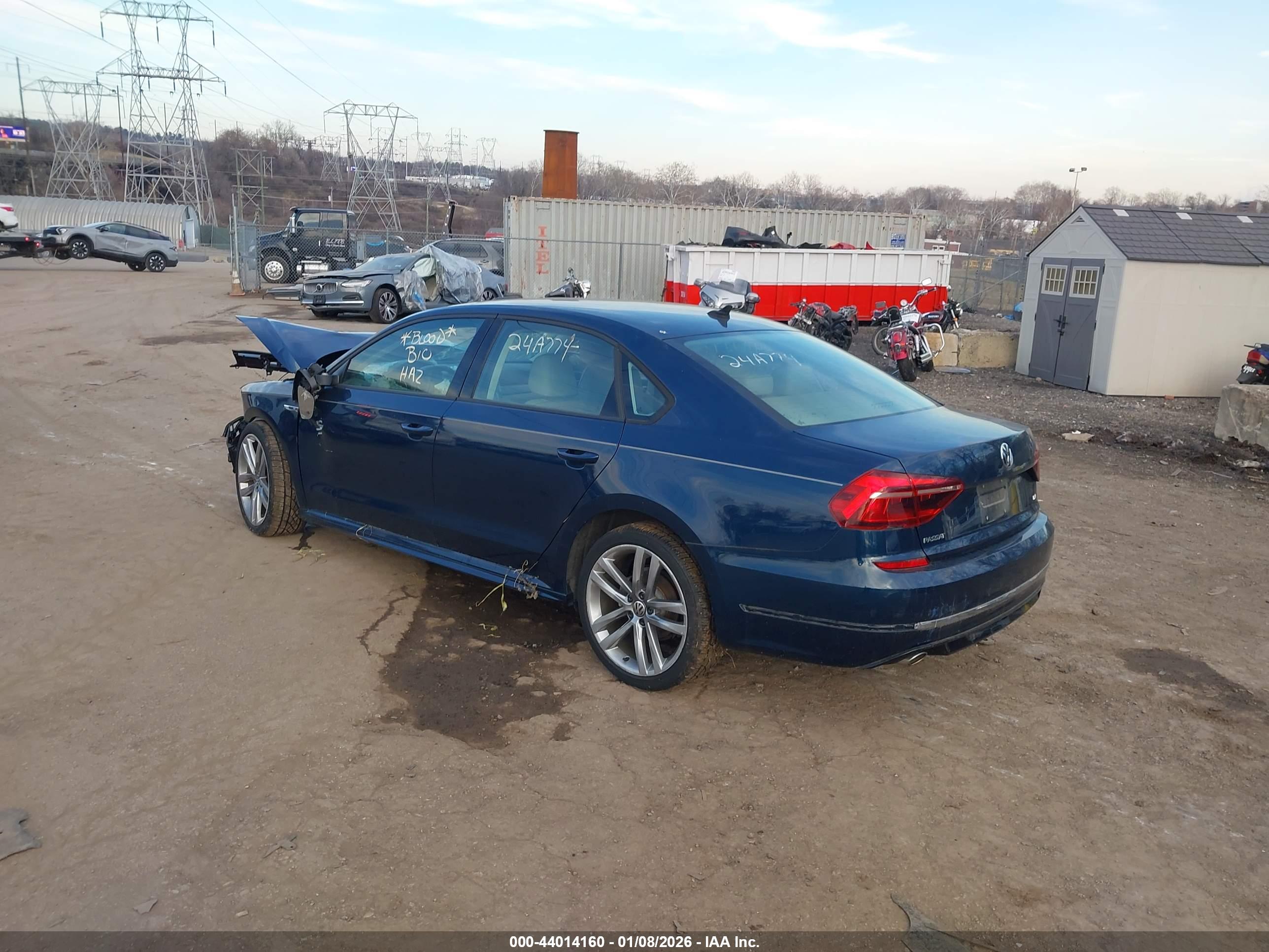 VOLKSWAGEN PASSAT image 3