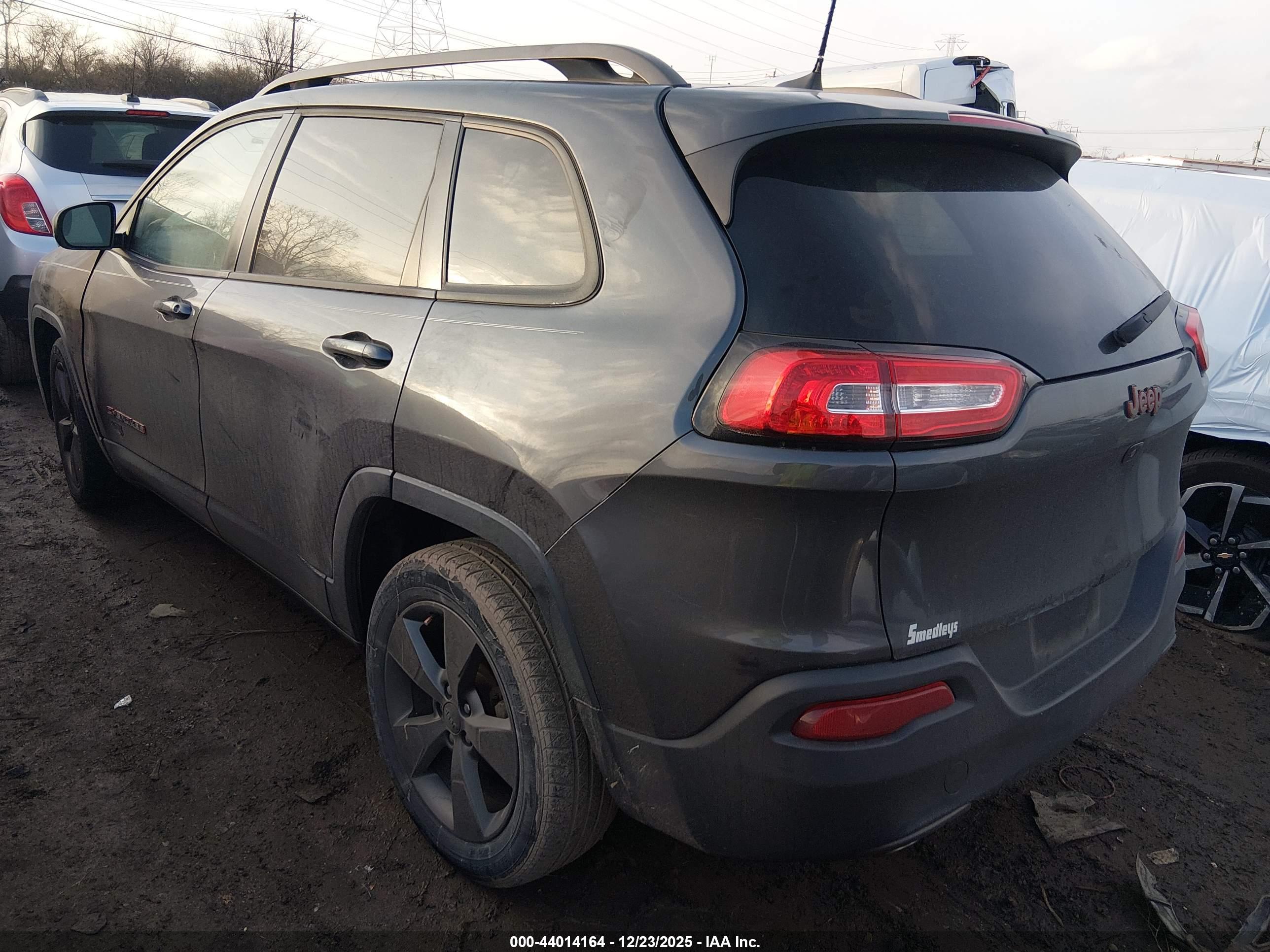 JEEP CHEROKEE image 3