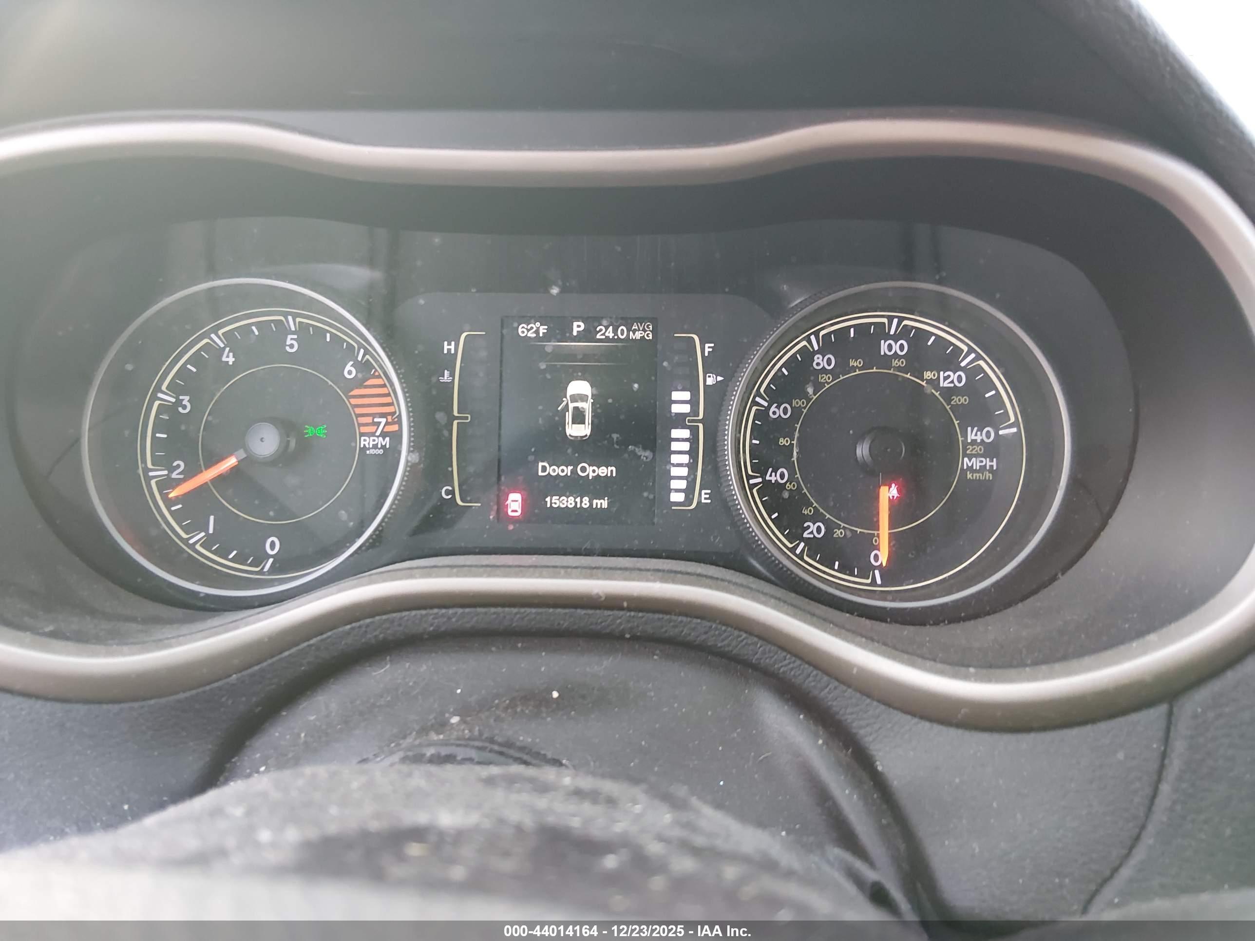 JEEP CHEROKEE image 7