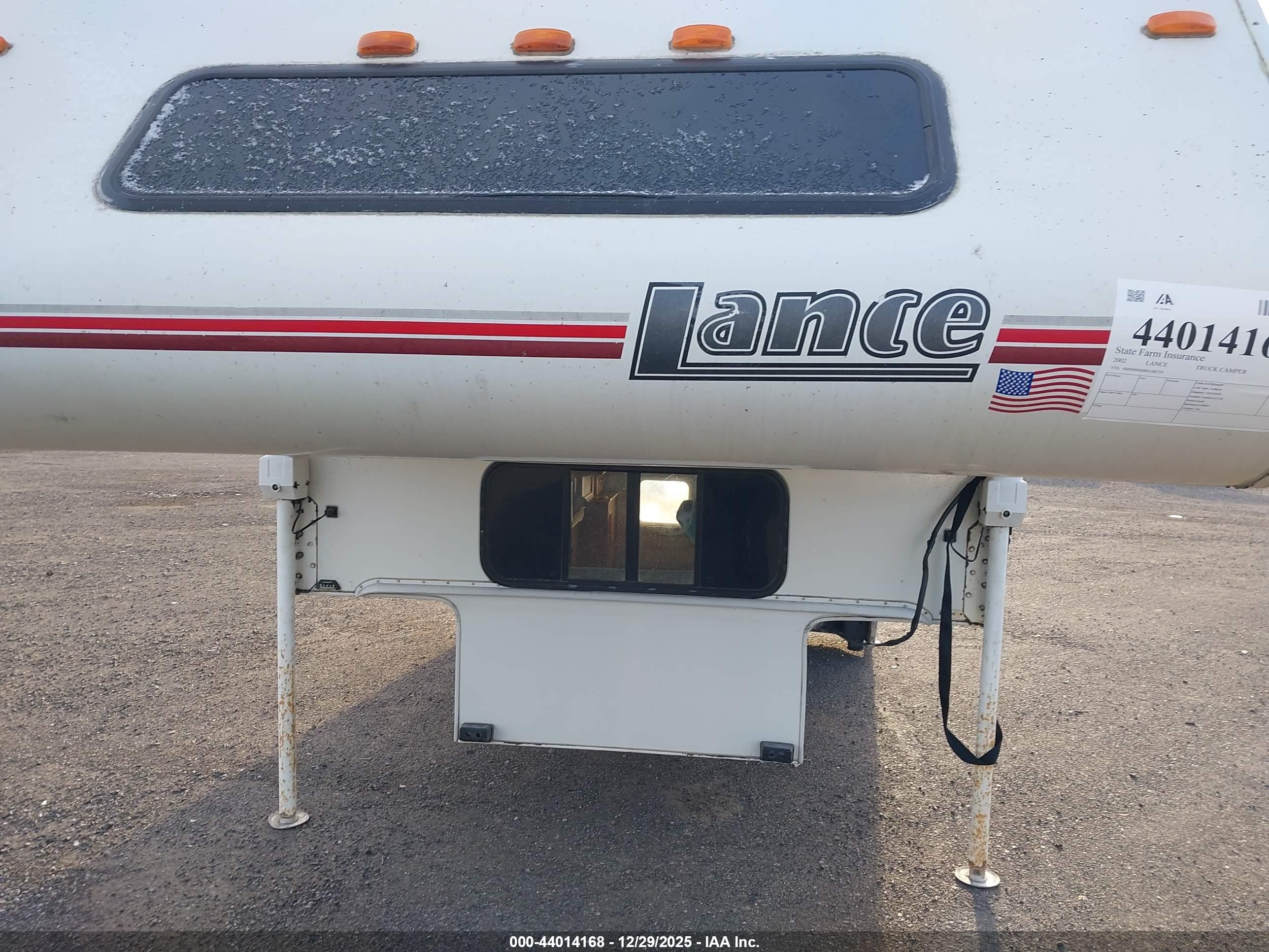 LANCE TRUCK image 10