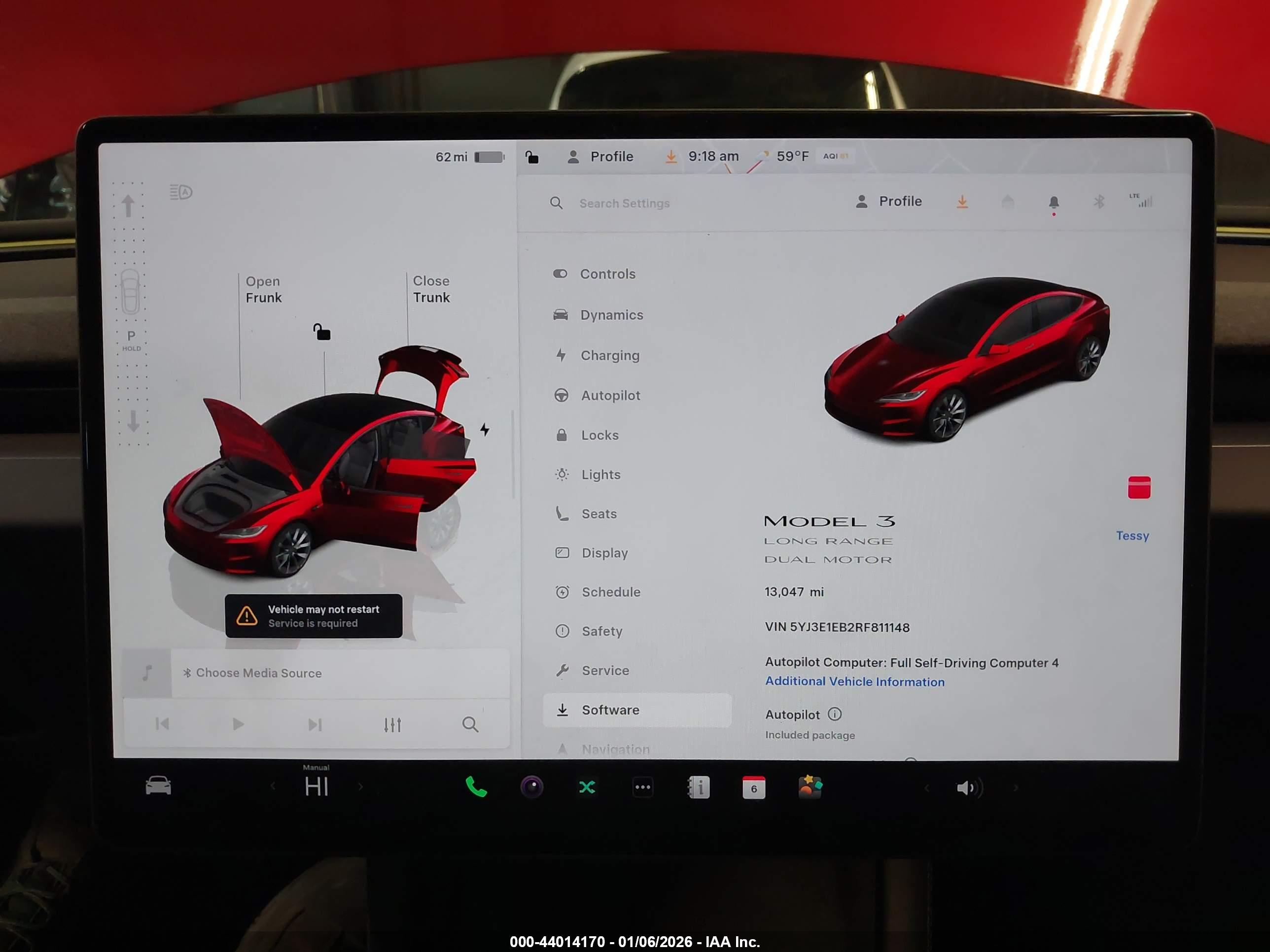 TESLA MODEL image 7