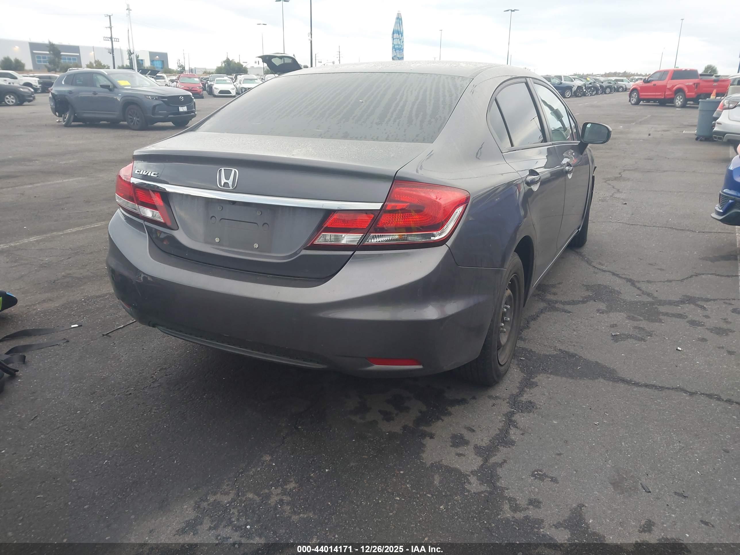 HONDA CIVIC image 4