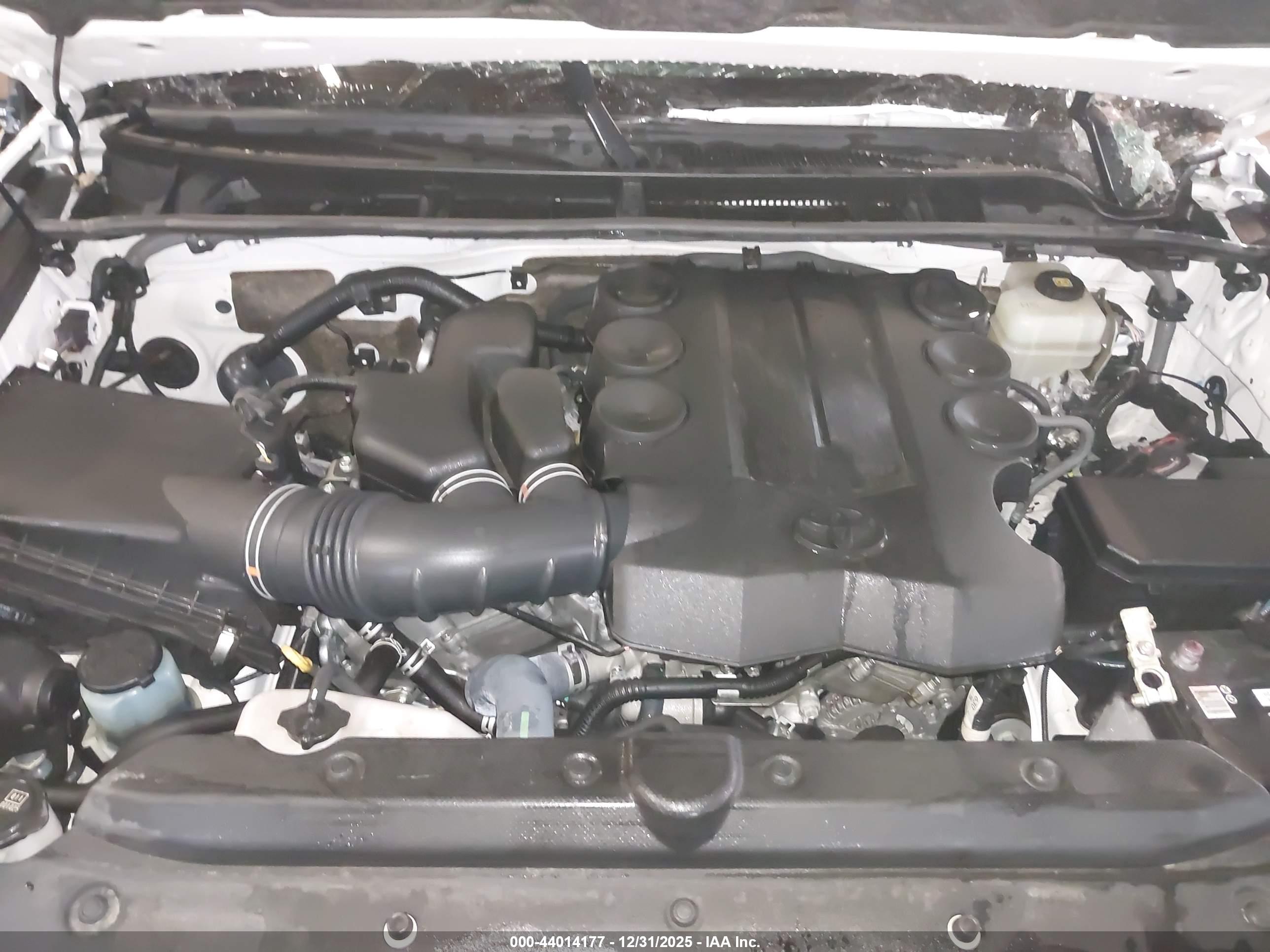 TOYOTA 4RUNNER image 10