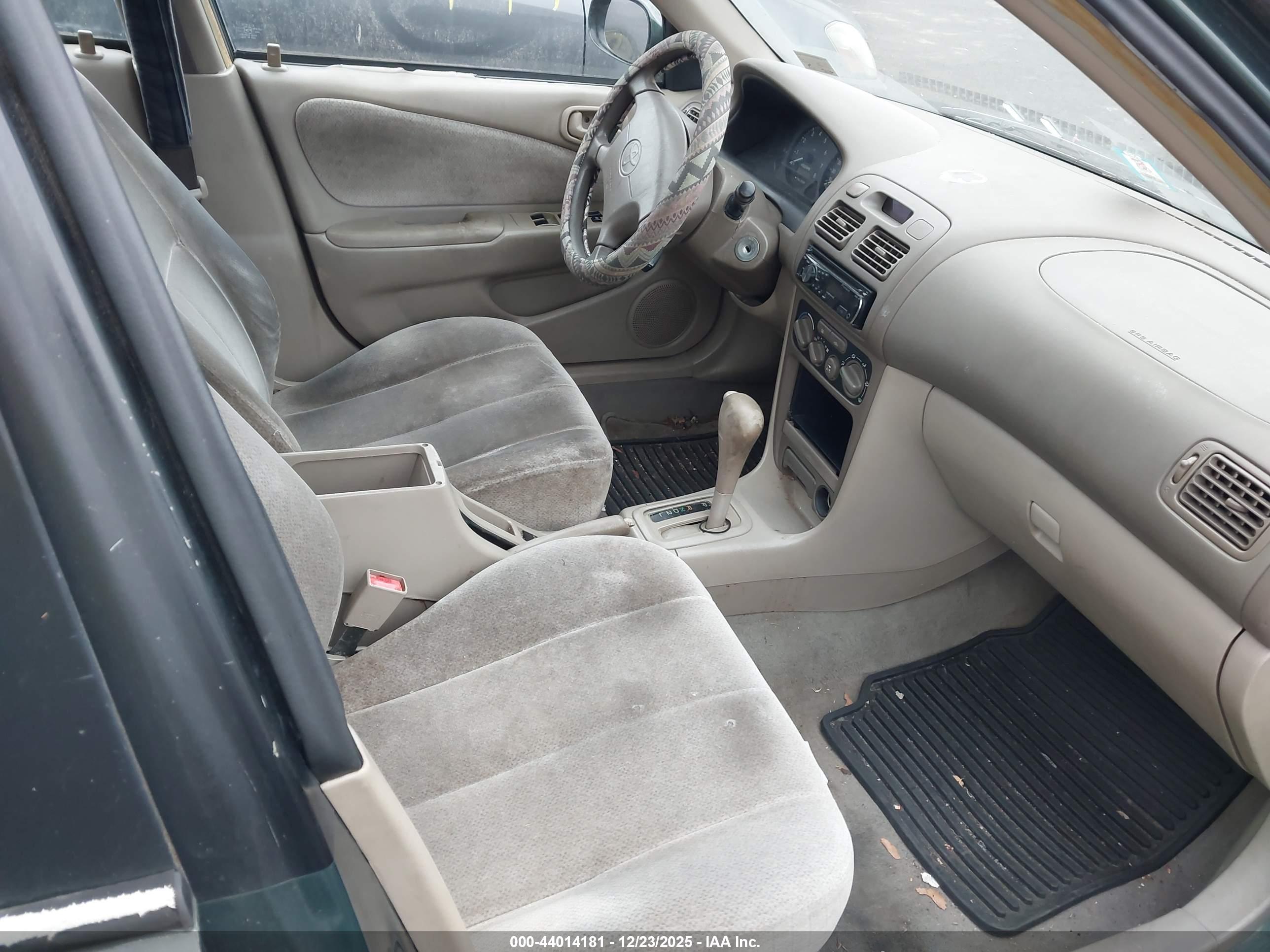 TOYOTA COROLLA image 5