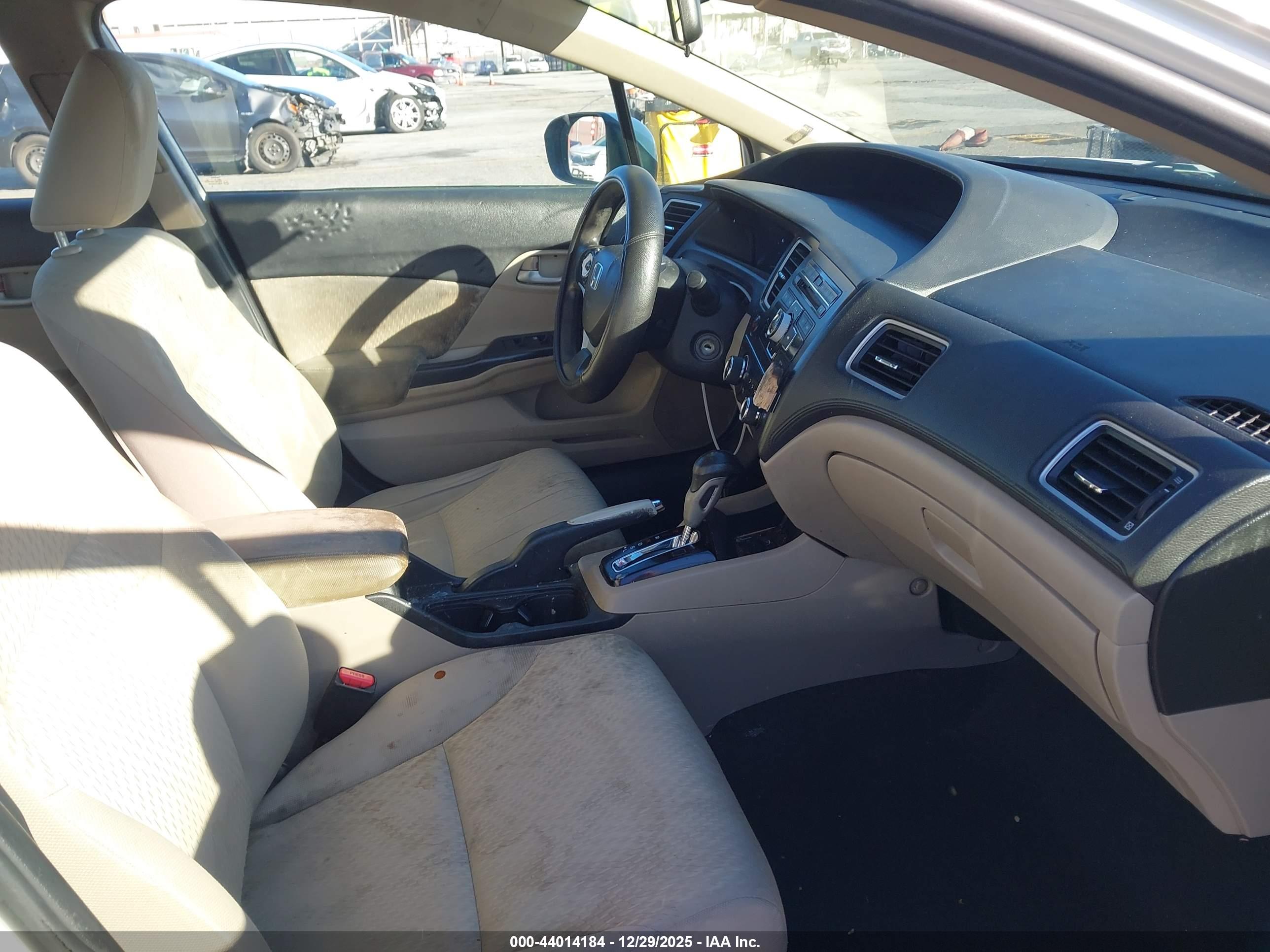 HONDA CIVIC image 5