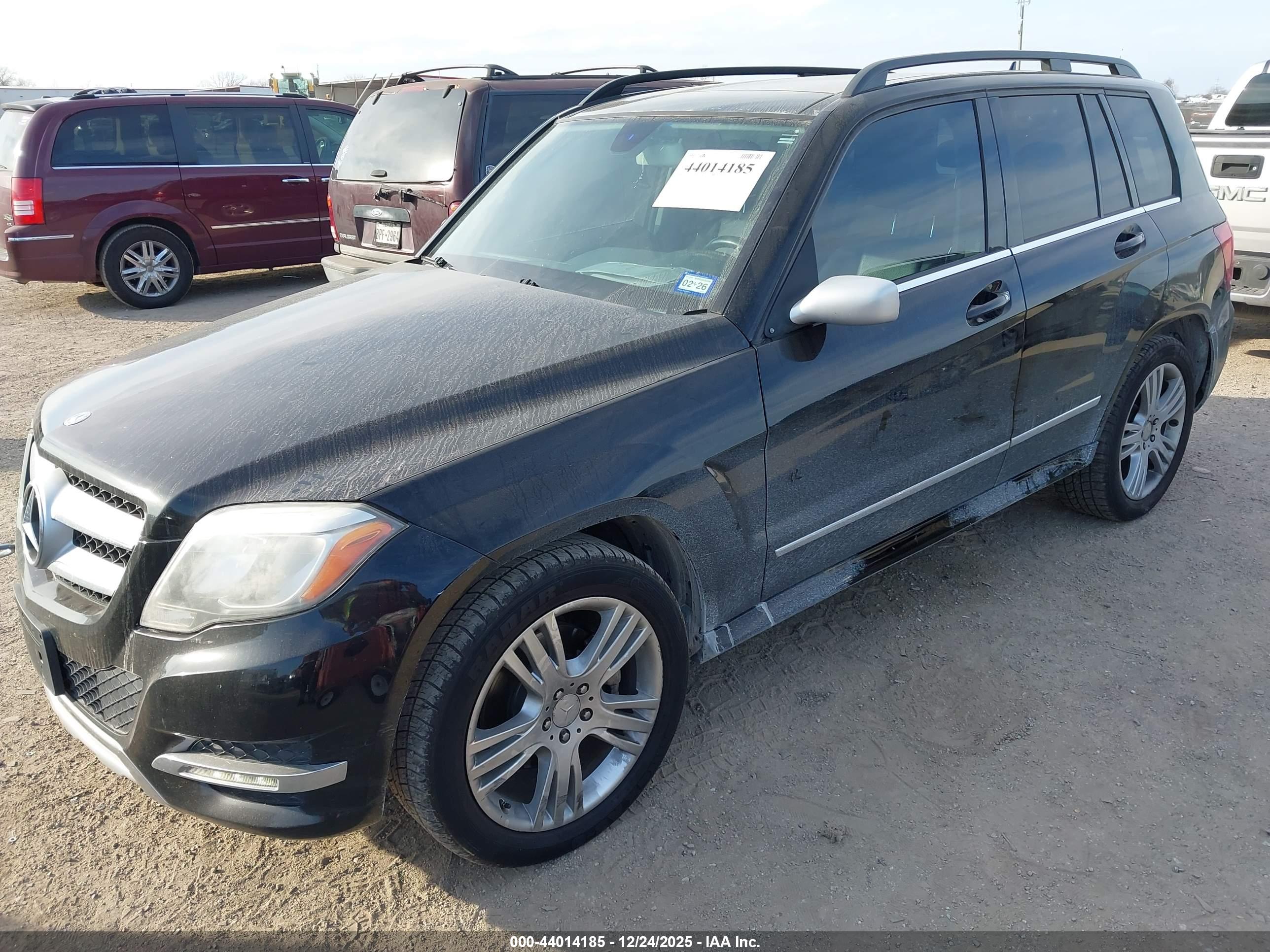 MERCEDES-BENZ GLK image 2