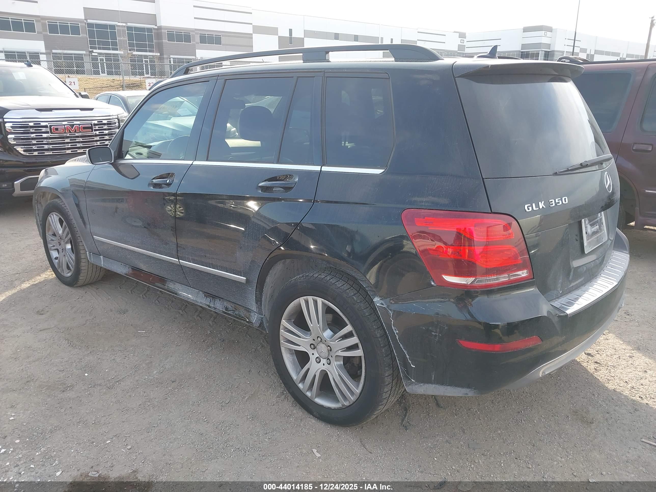 MERCEDES-BENZ GLK image 3