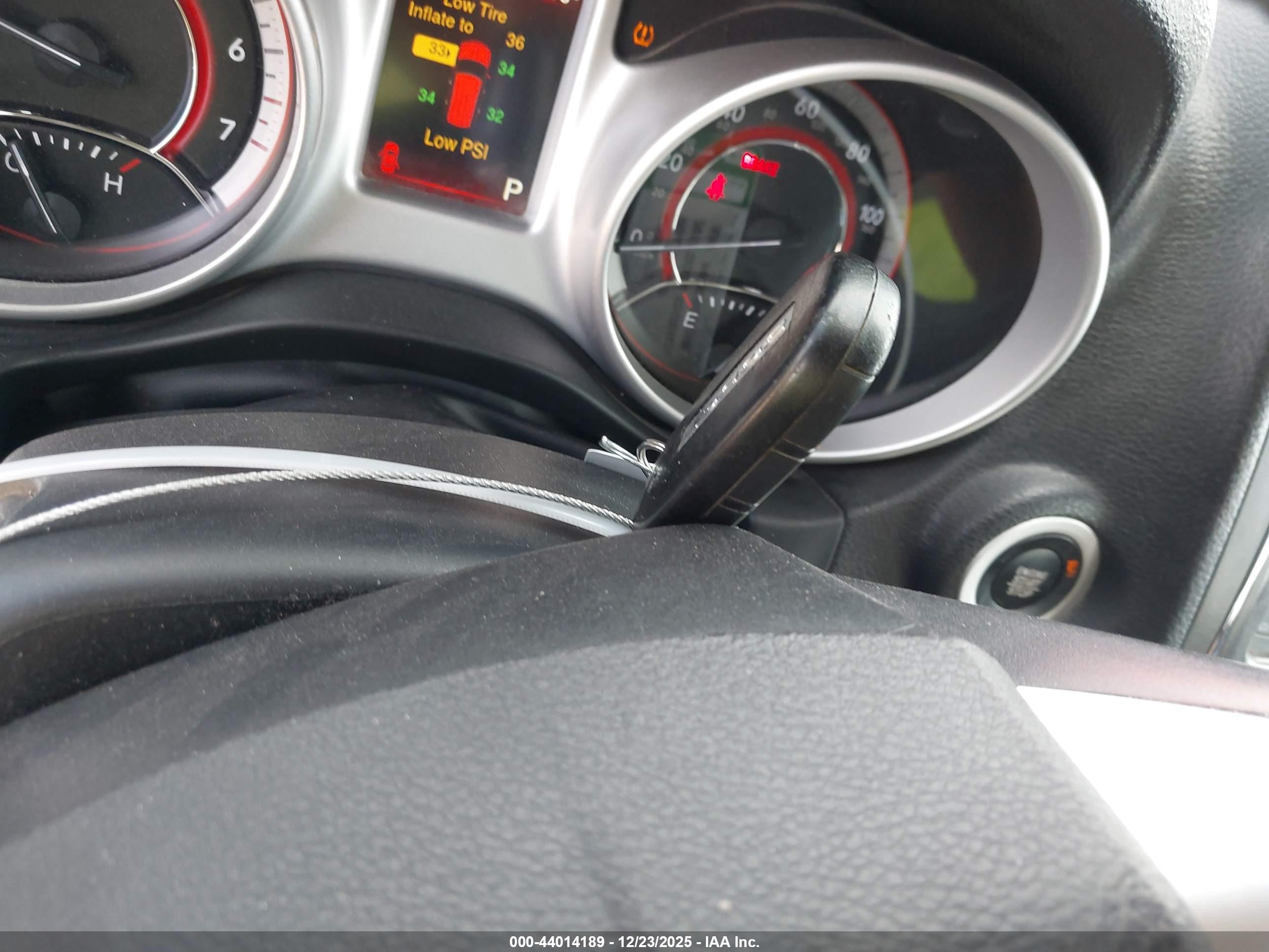 DODGE JOURNEY image 11