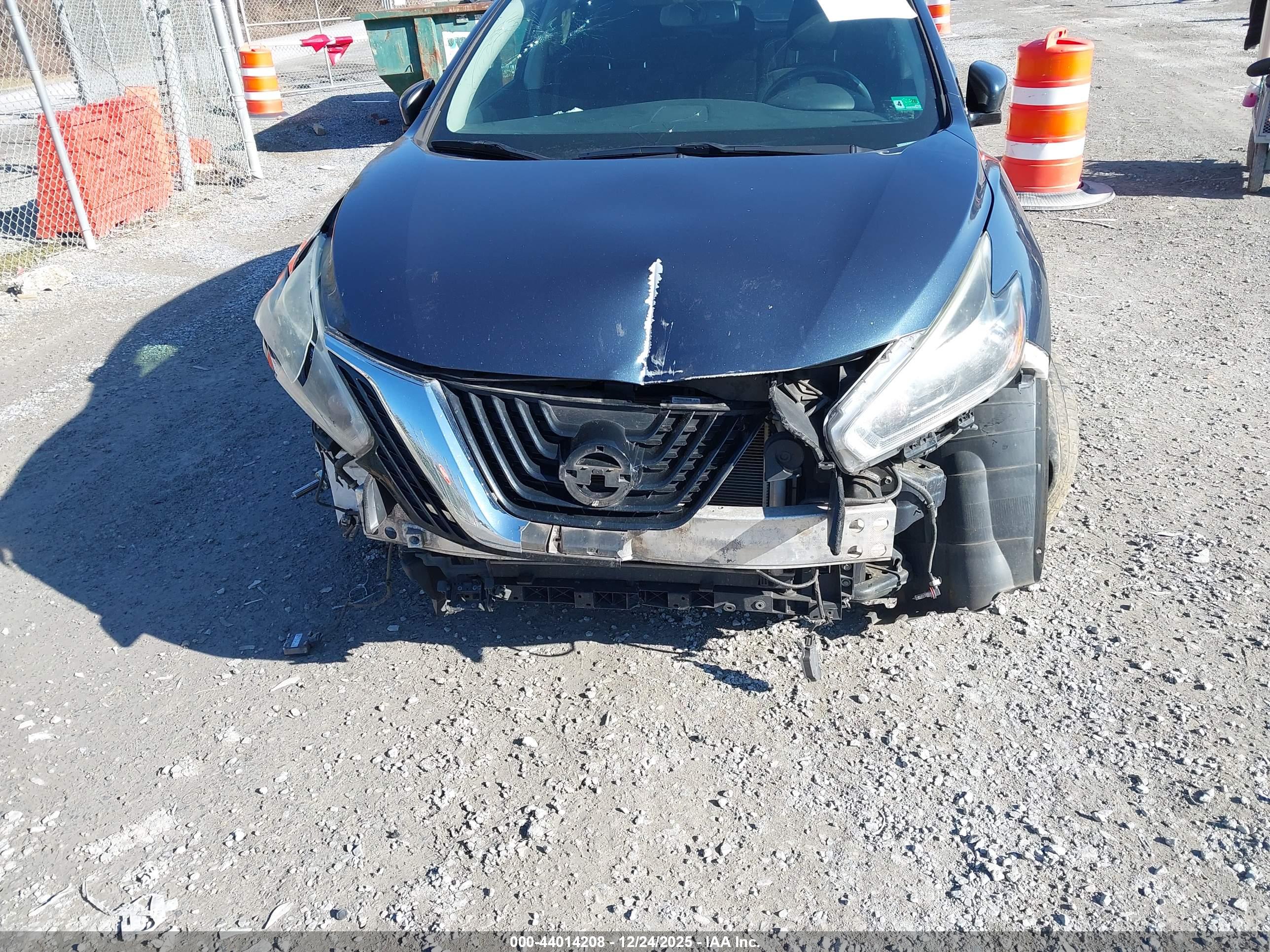 NISSAN MURANO image 6