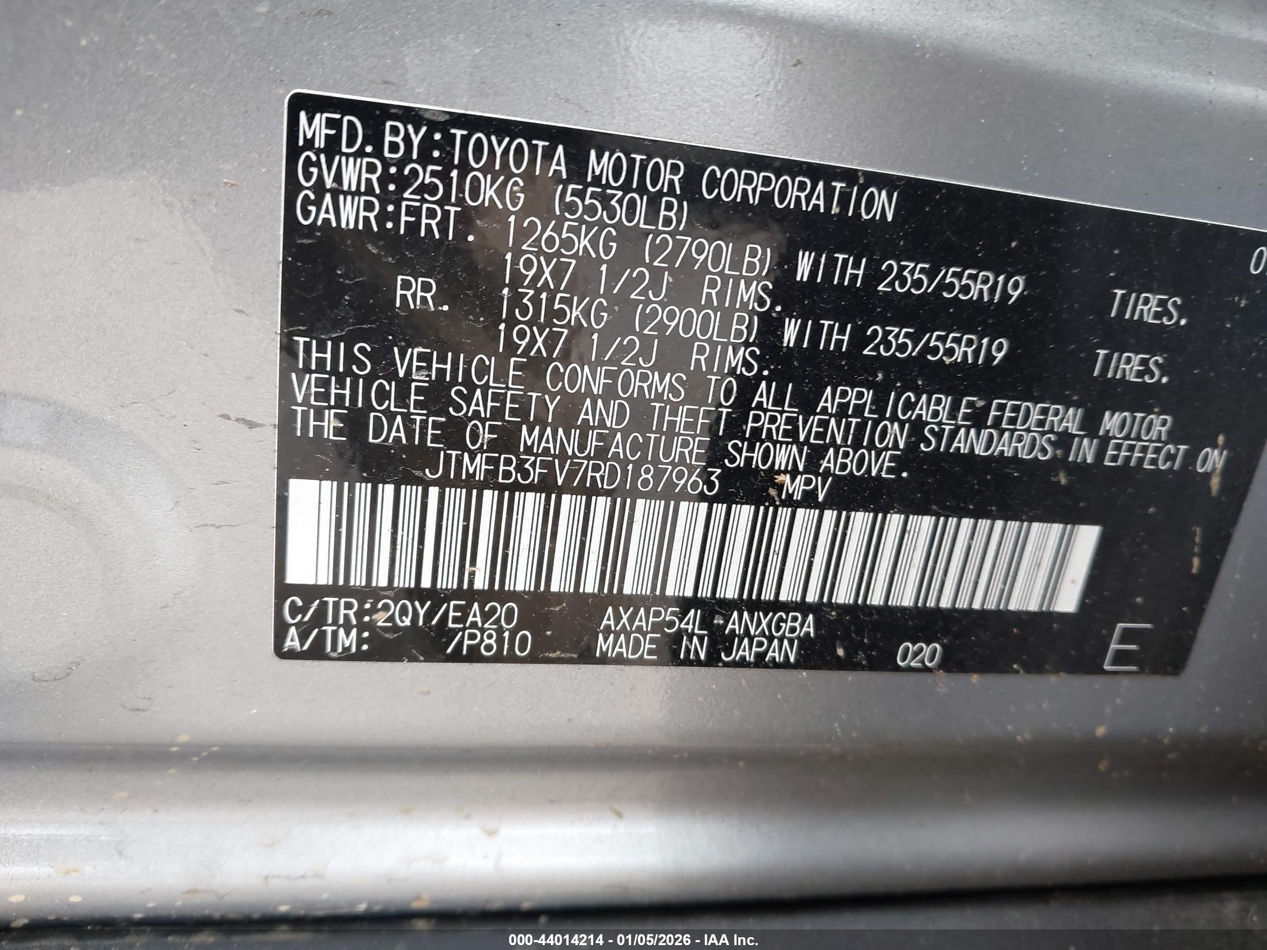 TOYOTA RAV4 image 9