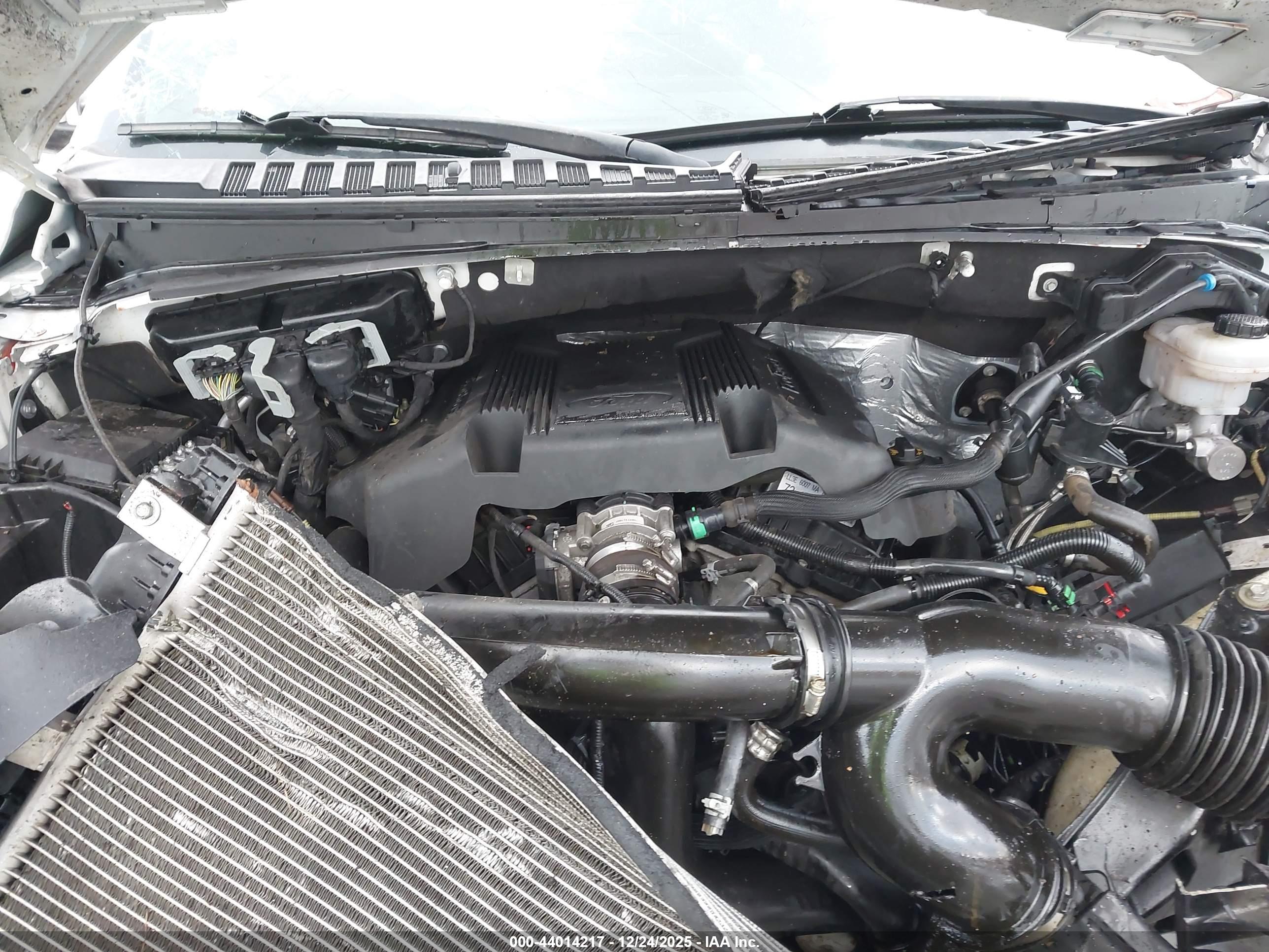 FORD EXPEDITION image 10