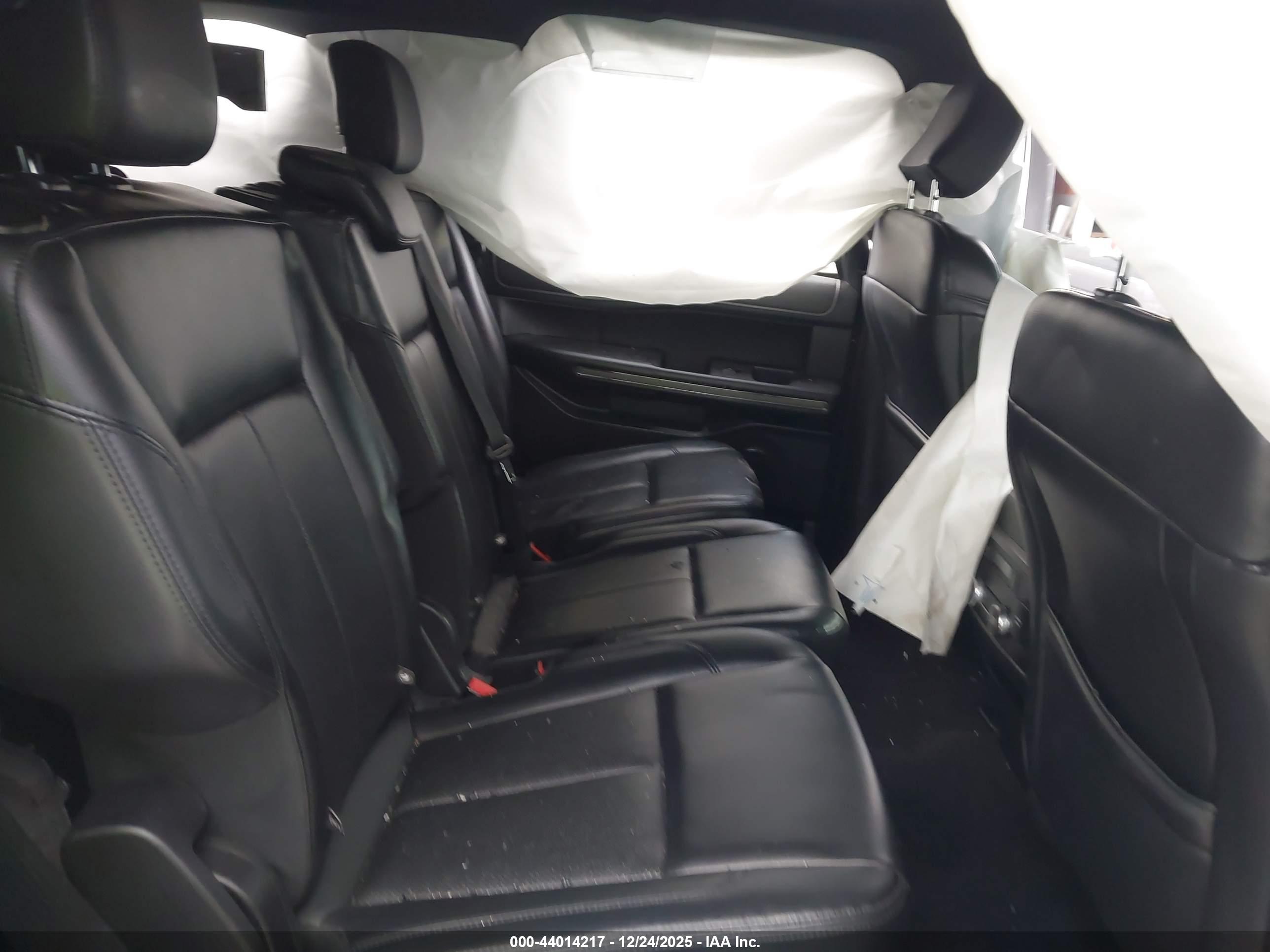 FORD EXPEDITION image 8