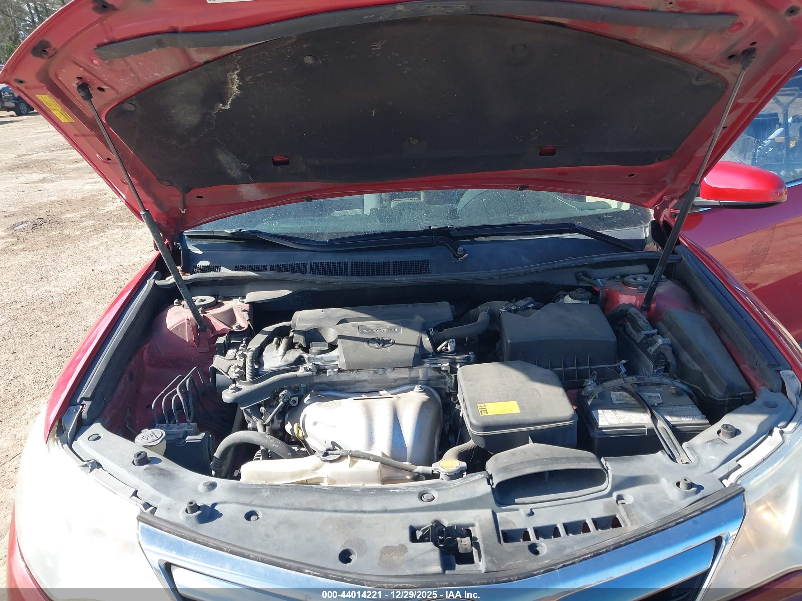 TOYOTA CAMRY image 10