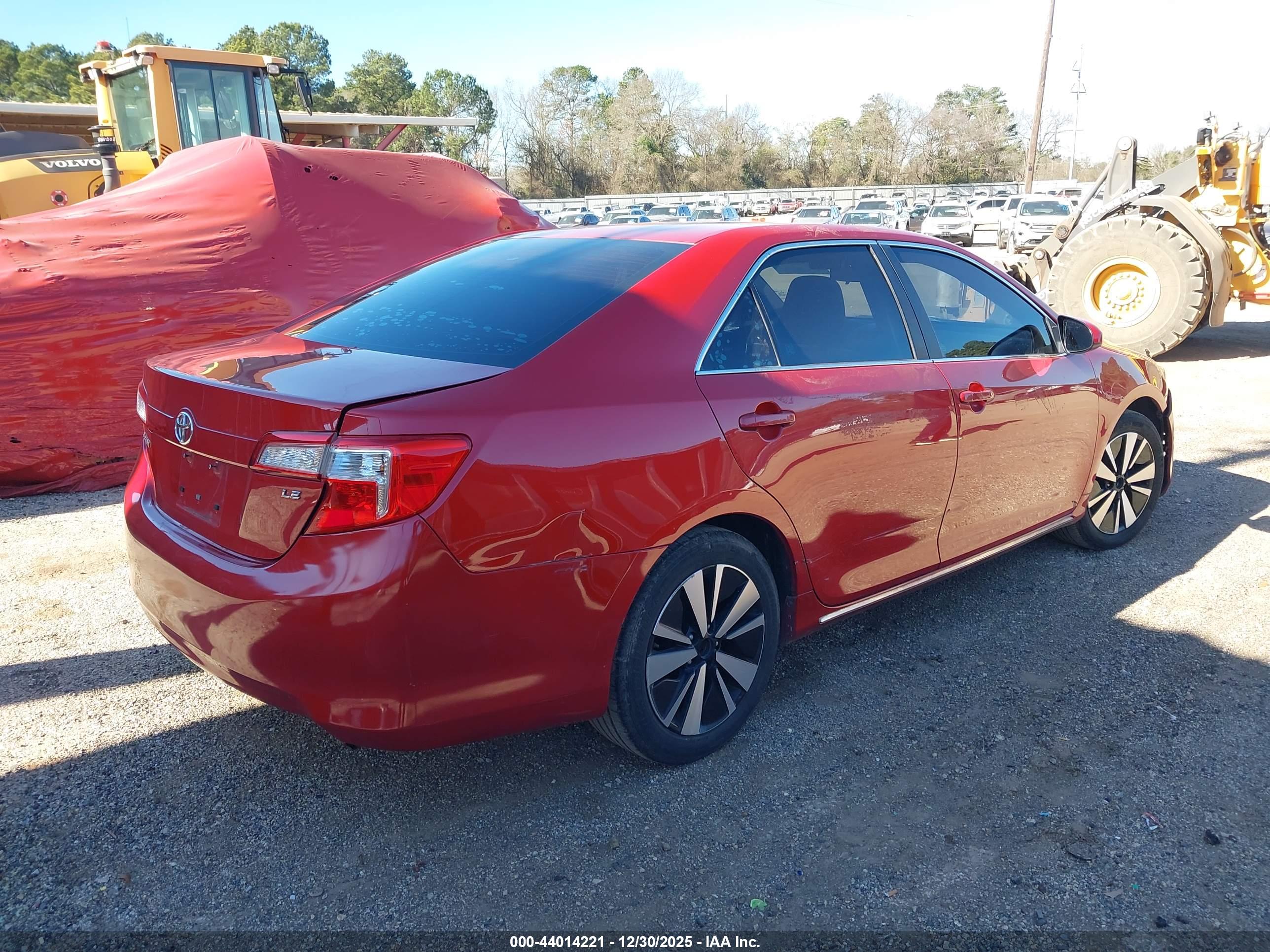 TOYOTA CAMRY image 4