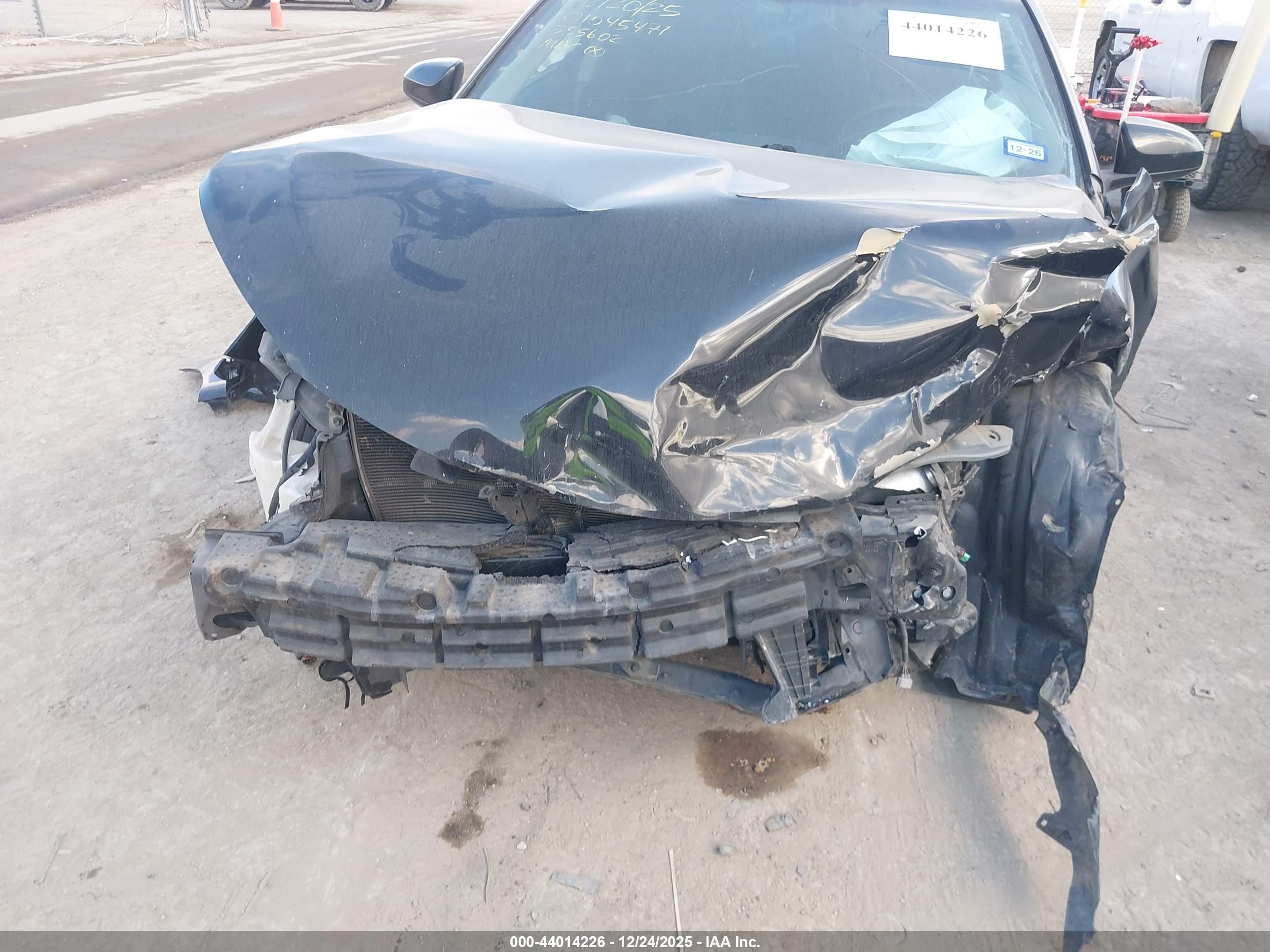 TOYOTA CAMRY image 6