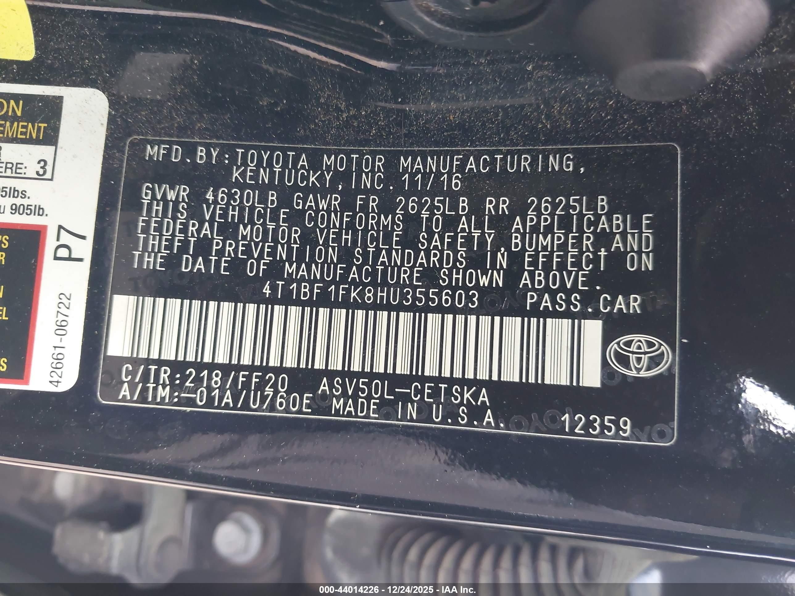 TOYOTA CAMRY image 9