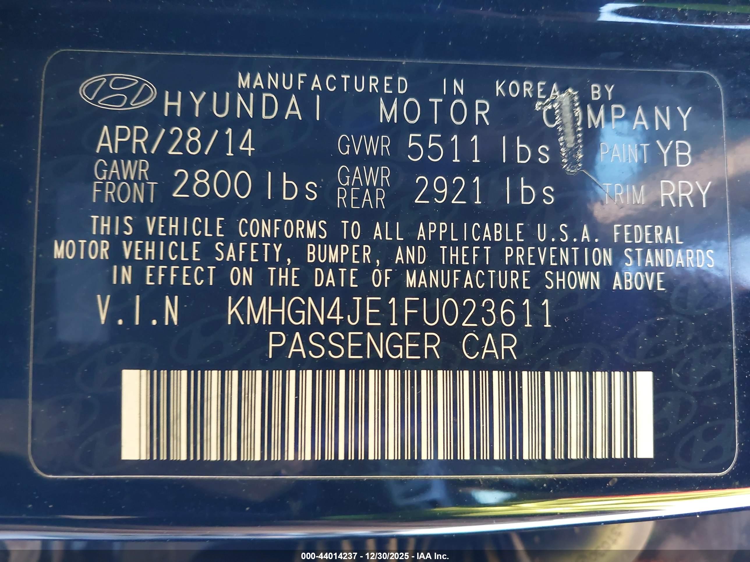HYUNDAI GENESIS image 9