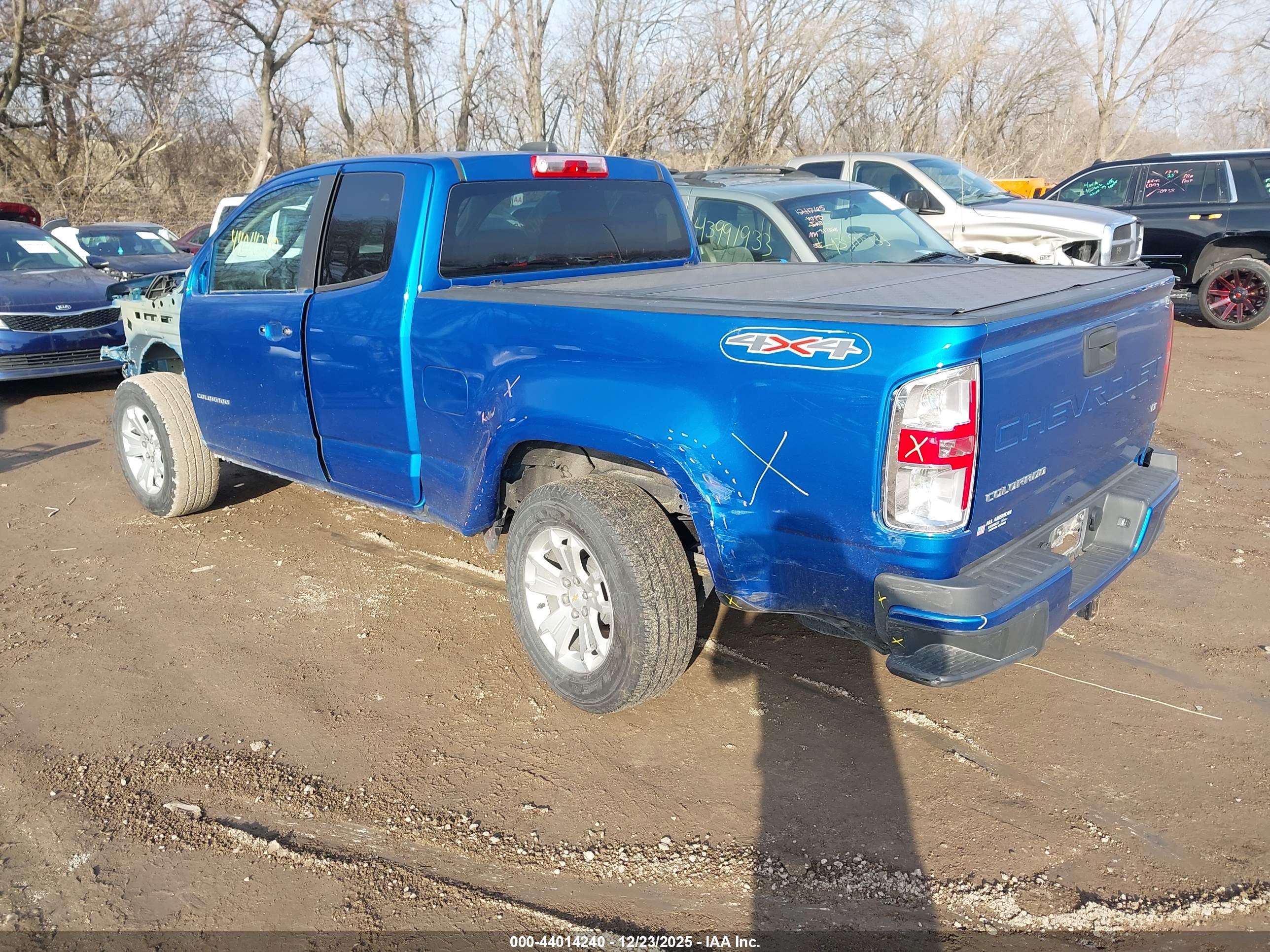 CHEVROLET COLORADO image 3