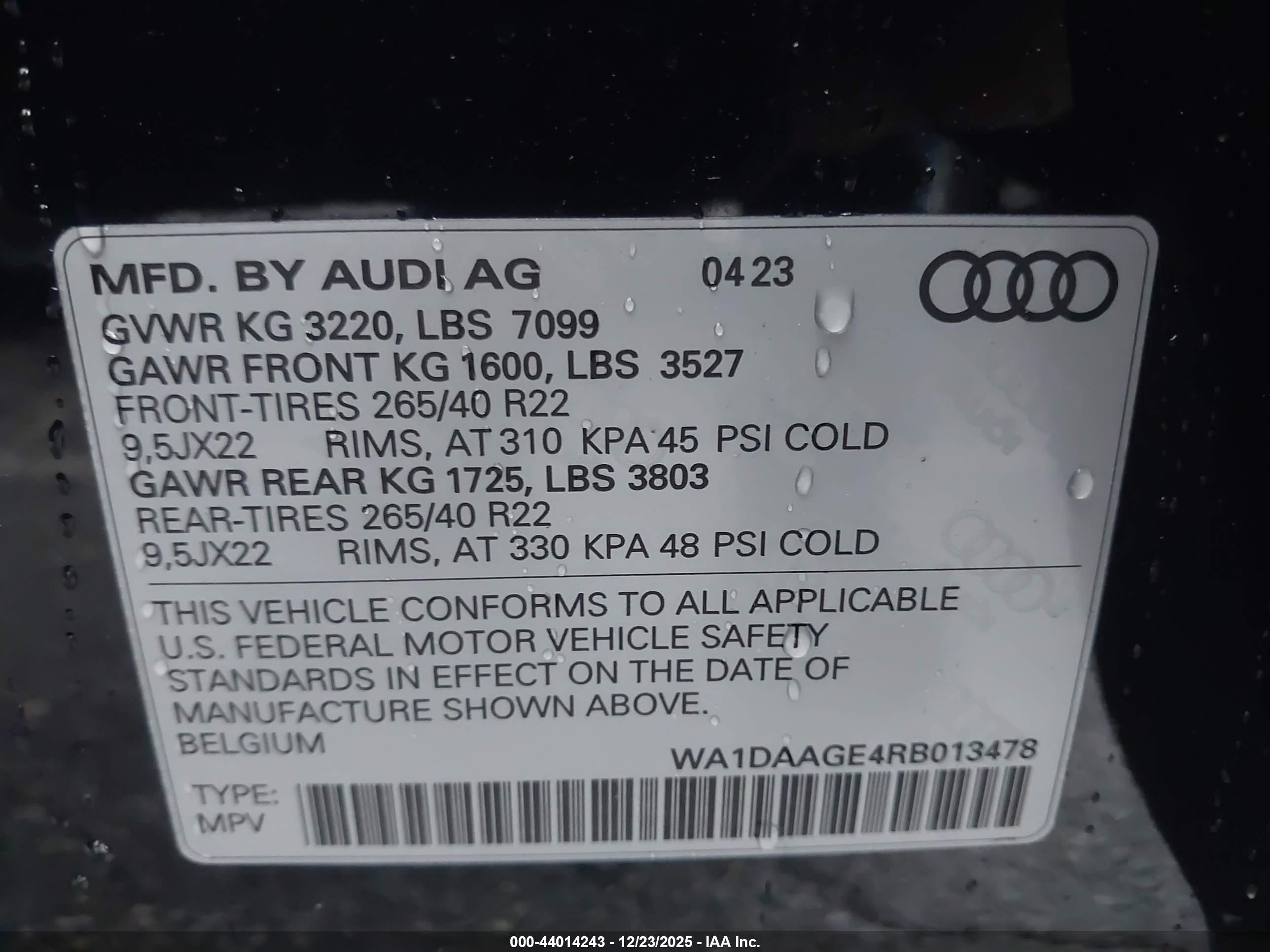 AUDI Q8 image 9