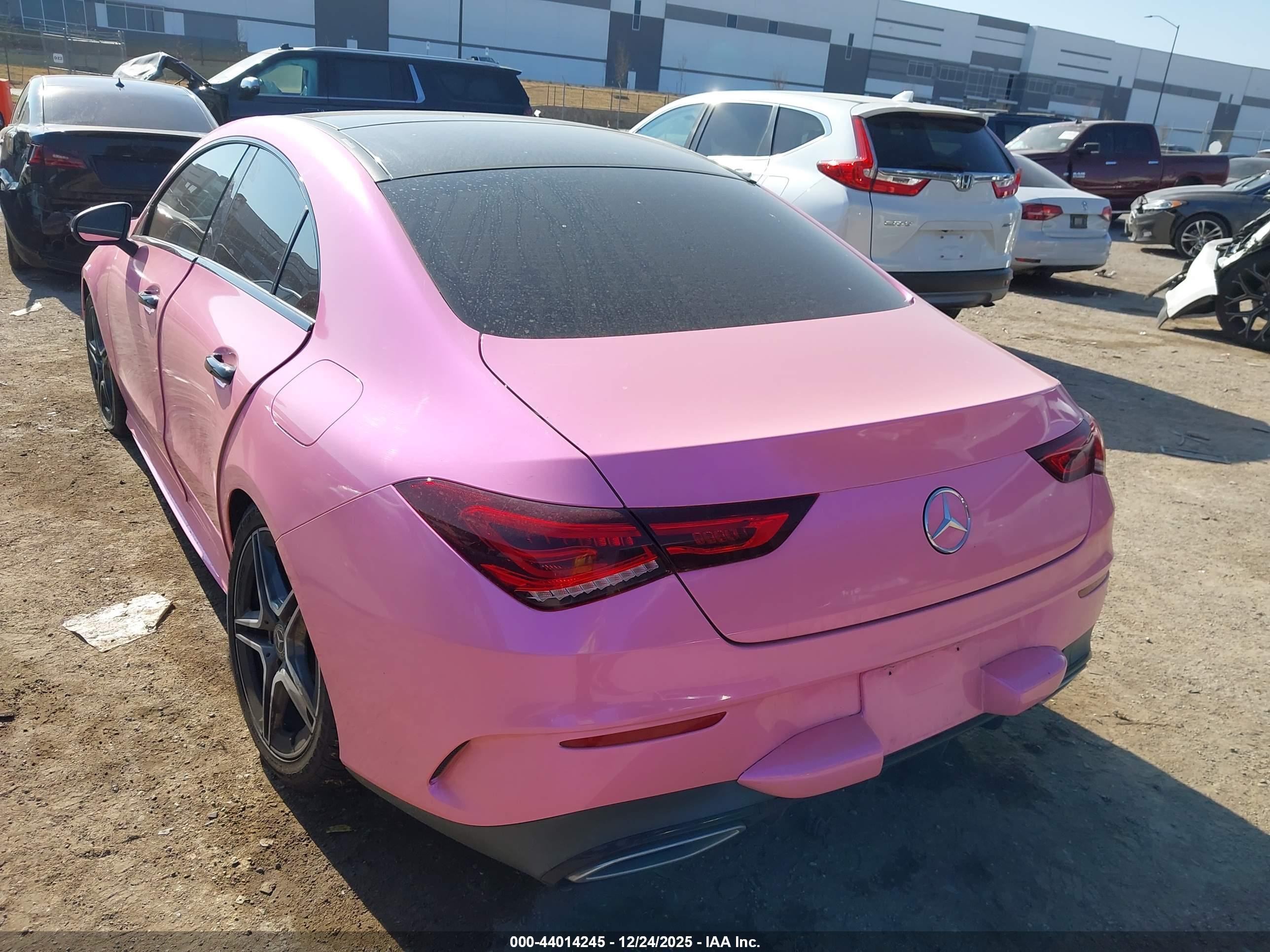 MERCEDES-BENZ CLA image 3