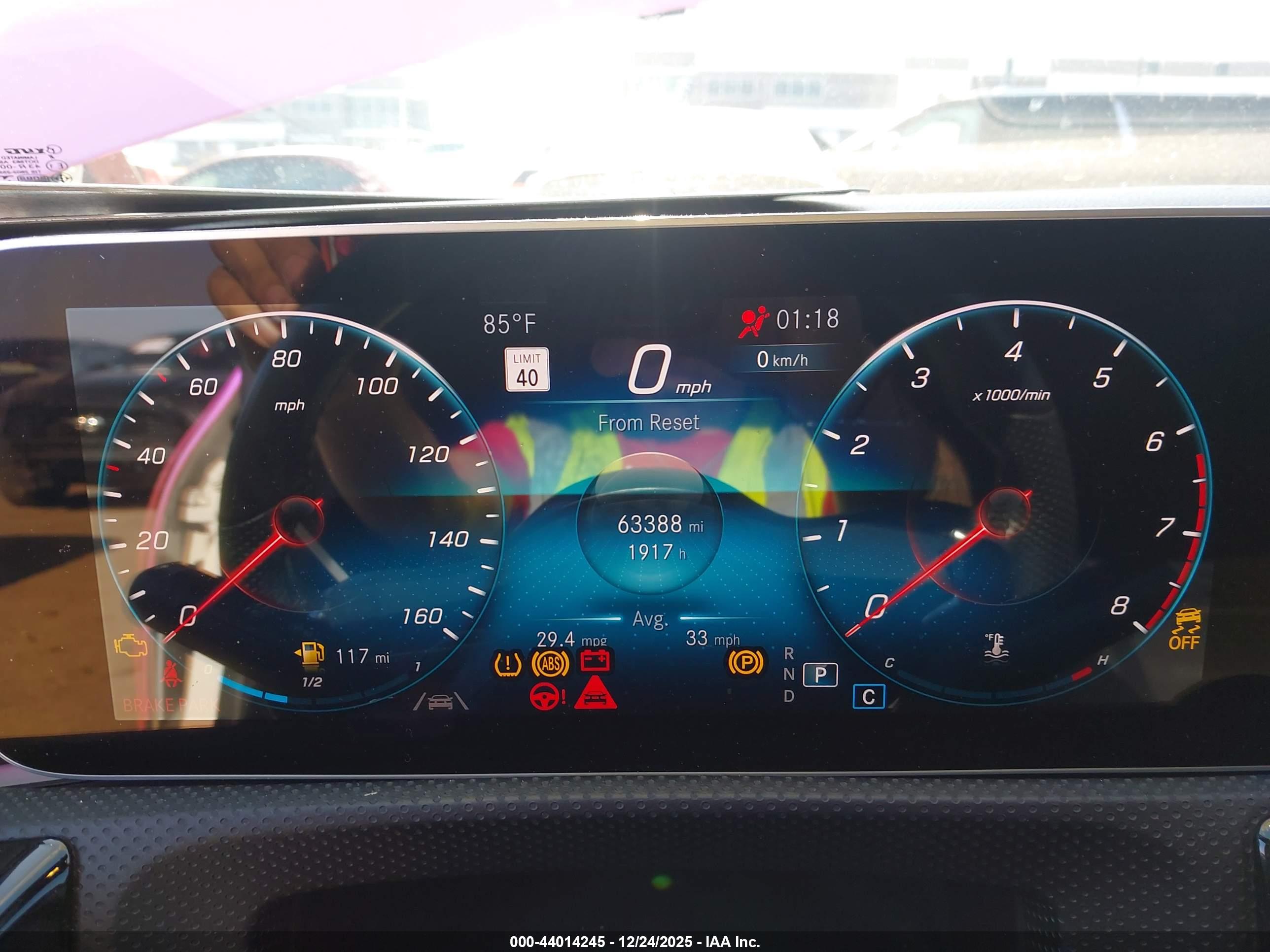 MERCEDES-BENZ CLA image 7