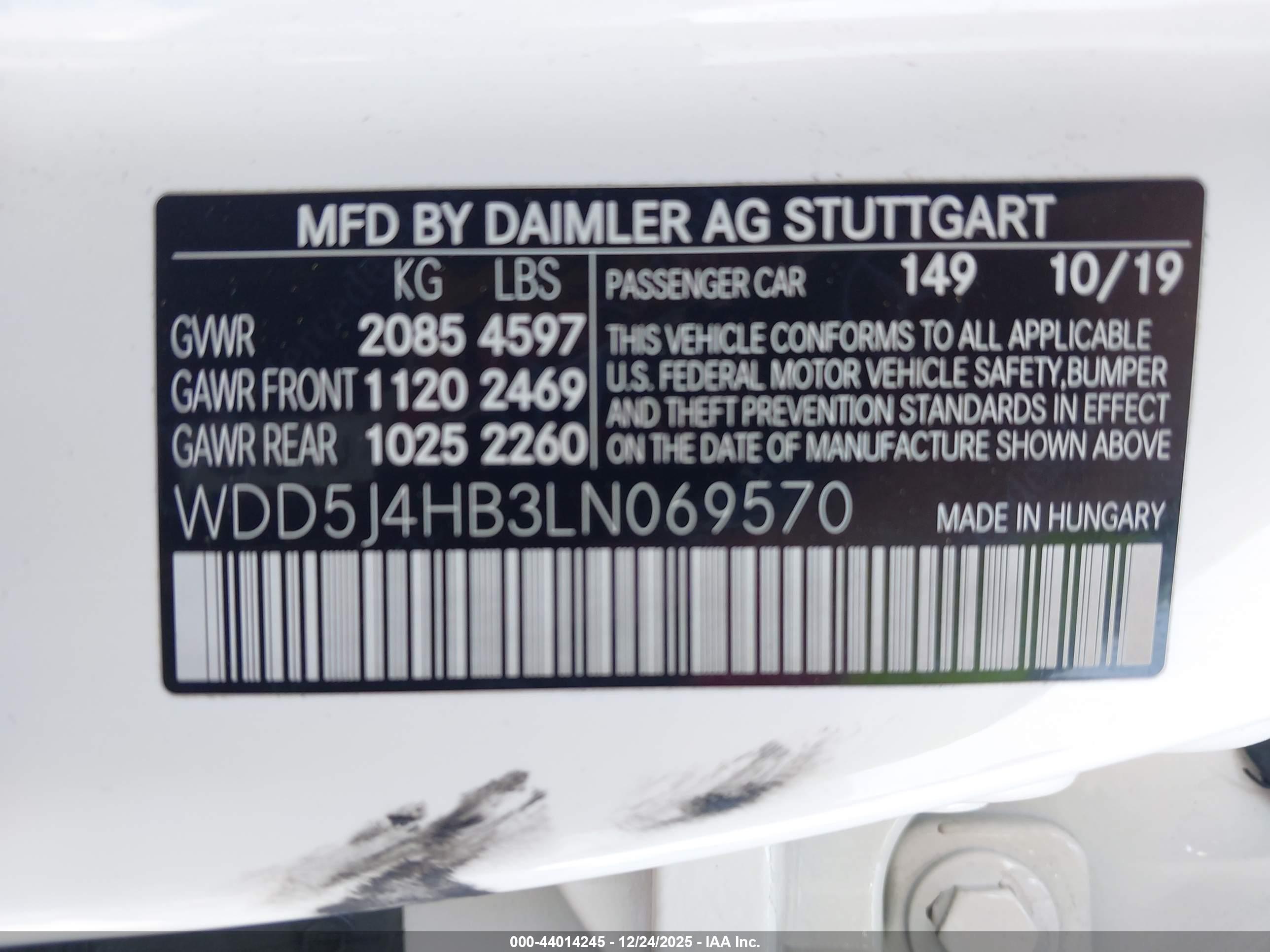 MERCEDES-BENZ CLA image 9