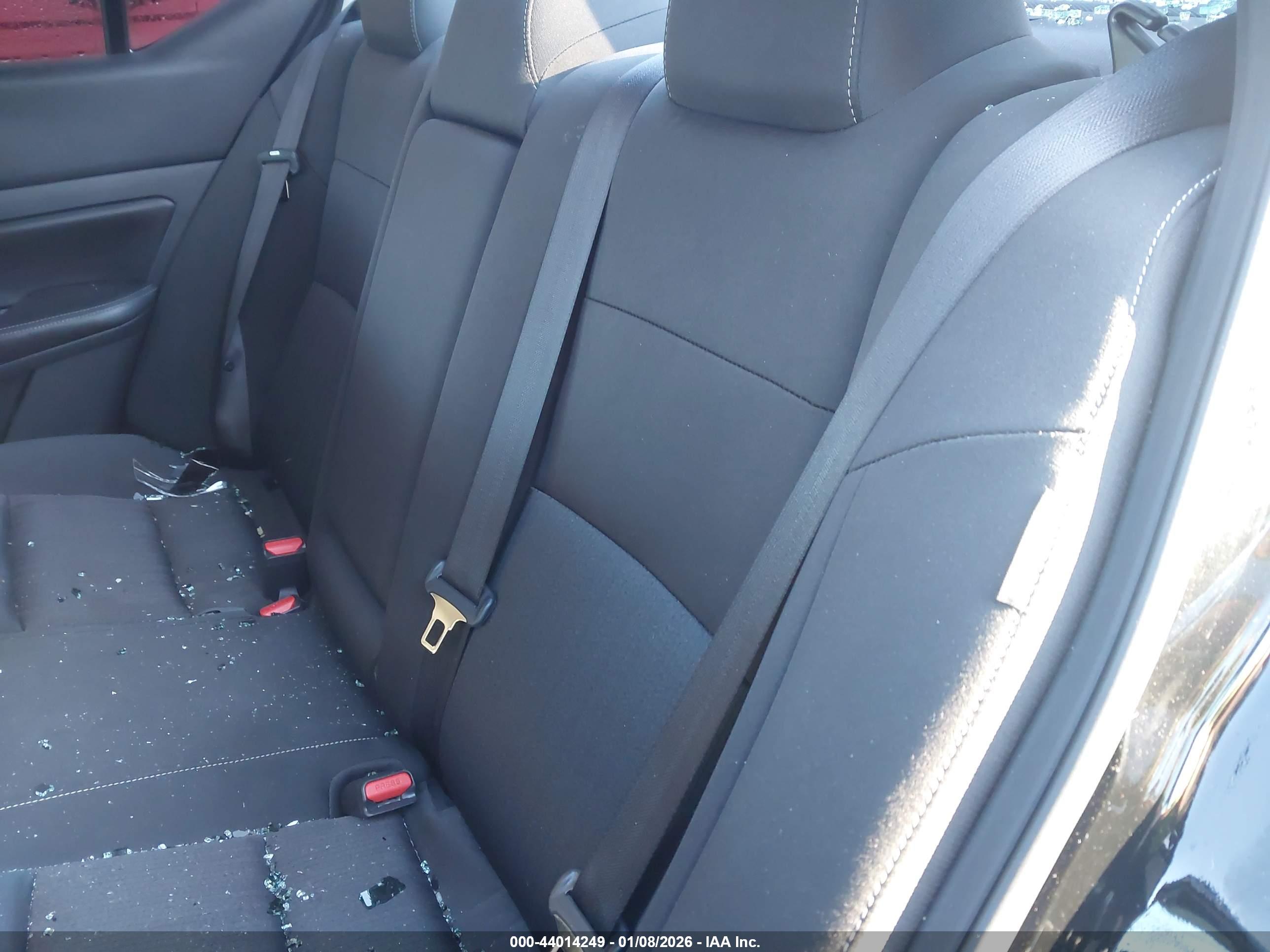 NISSAN ALTIMA image 8