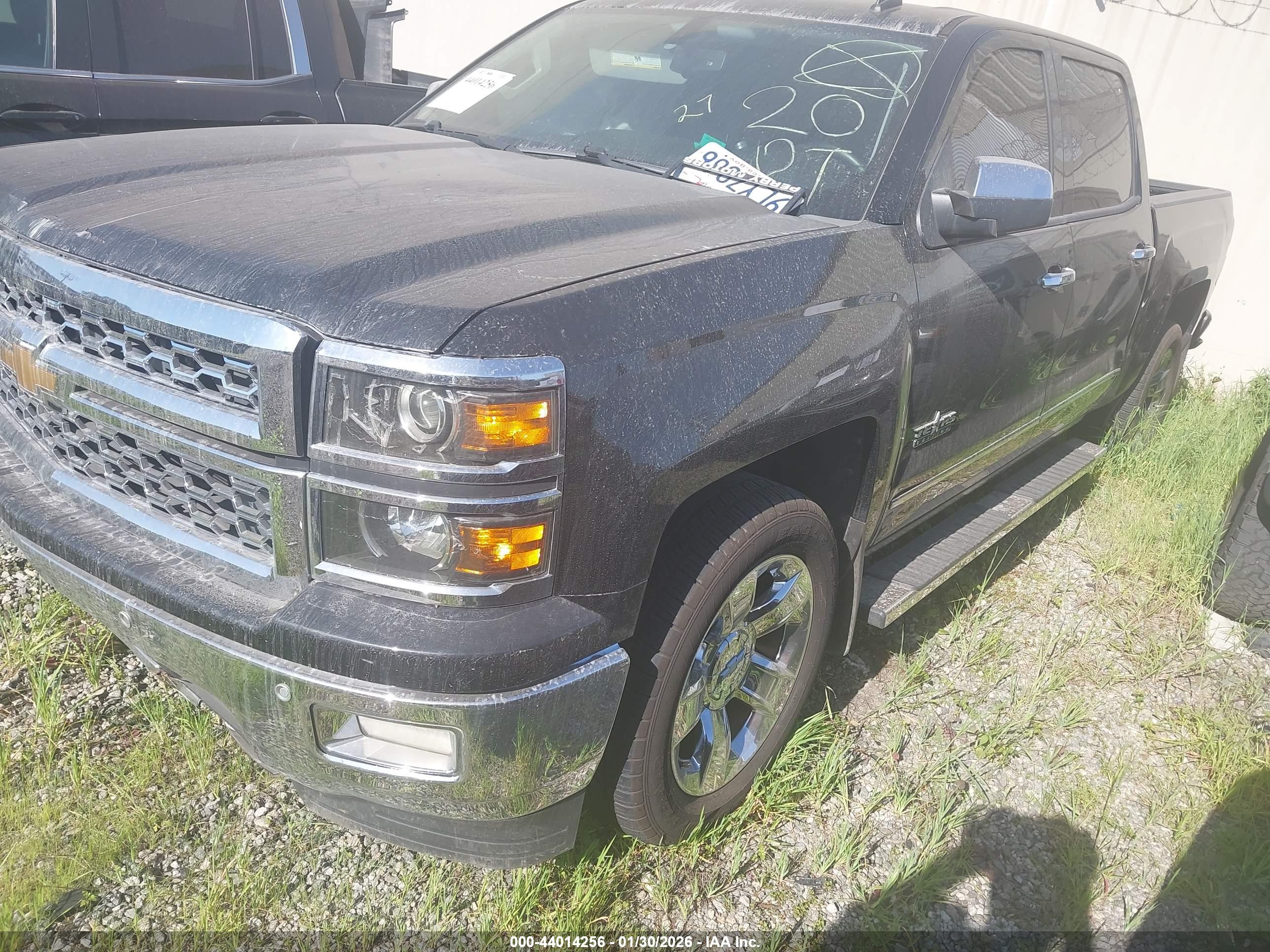 CHEVROLET SILVERADO image 2
