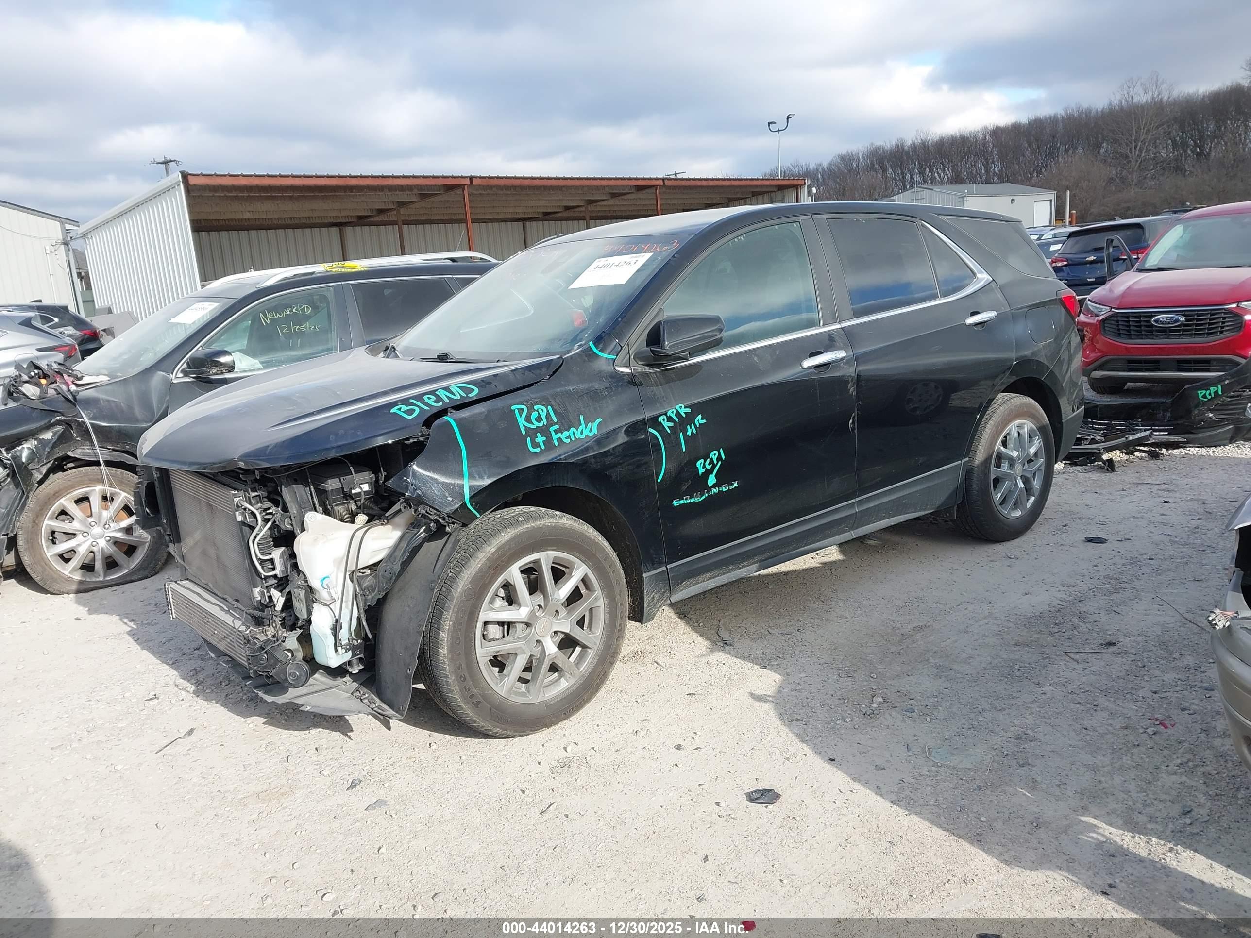 CHEVROLET EQUINOX image 2