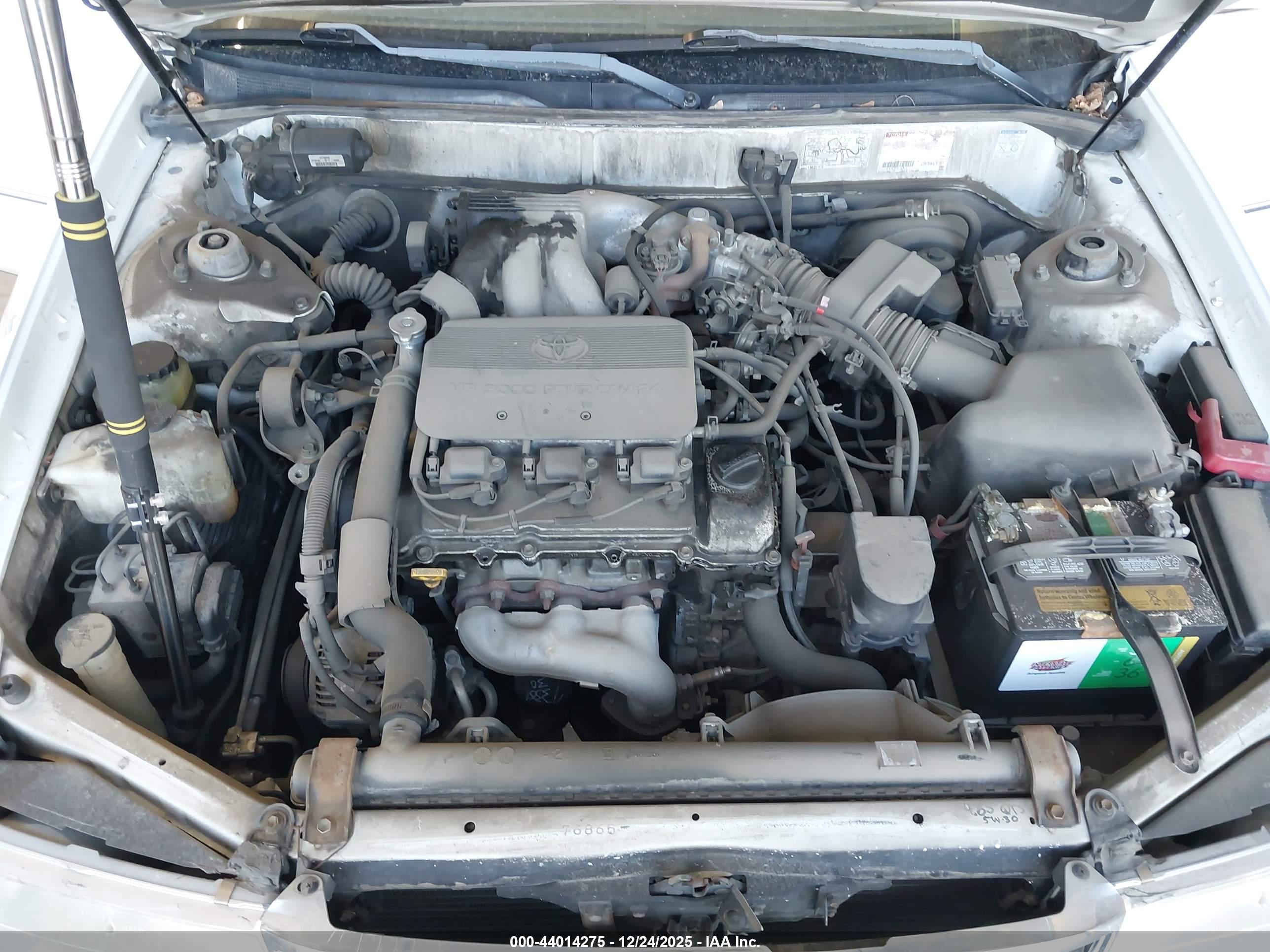 TOYOTA AVALON image 10