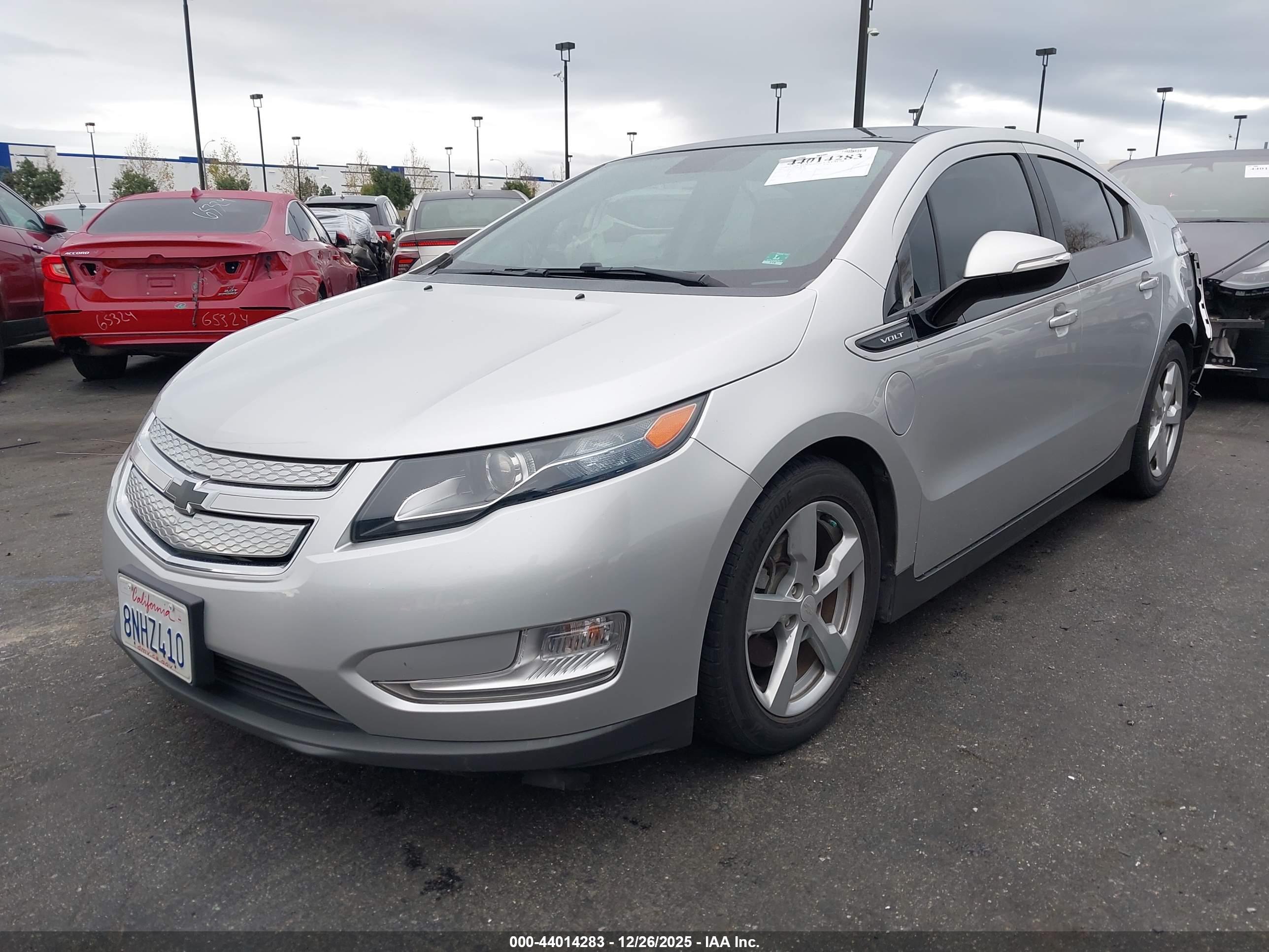 CHEVROLET VOLT image 2
