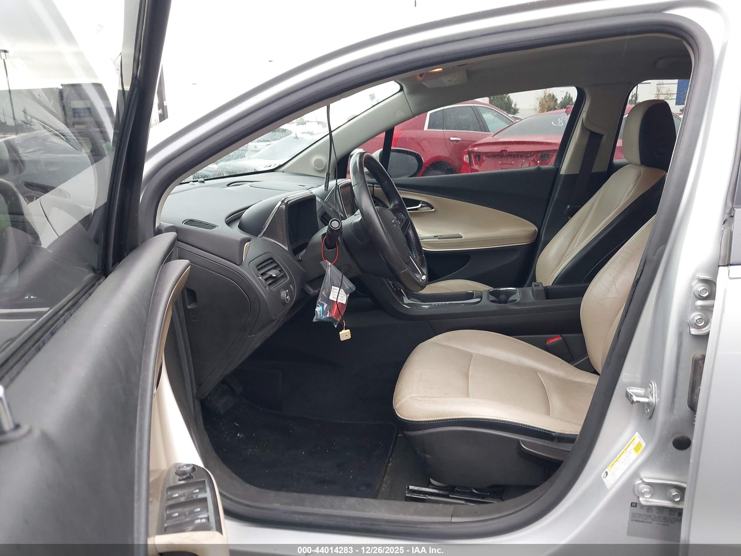 CHEVROLET VOLT image 5