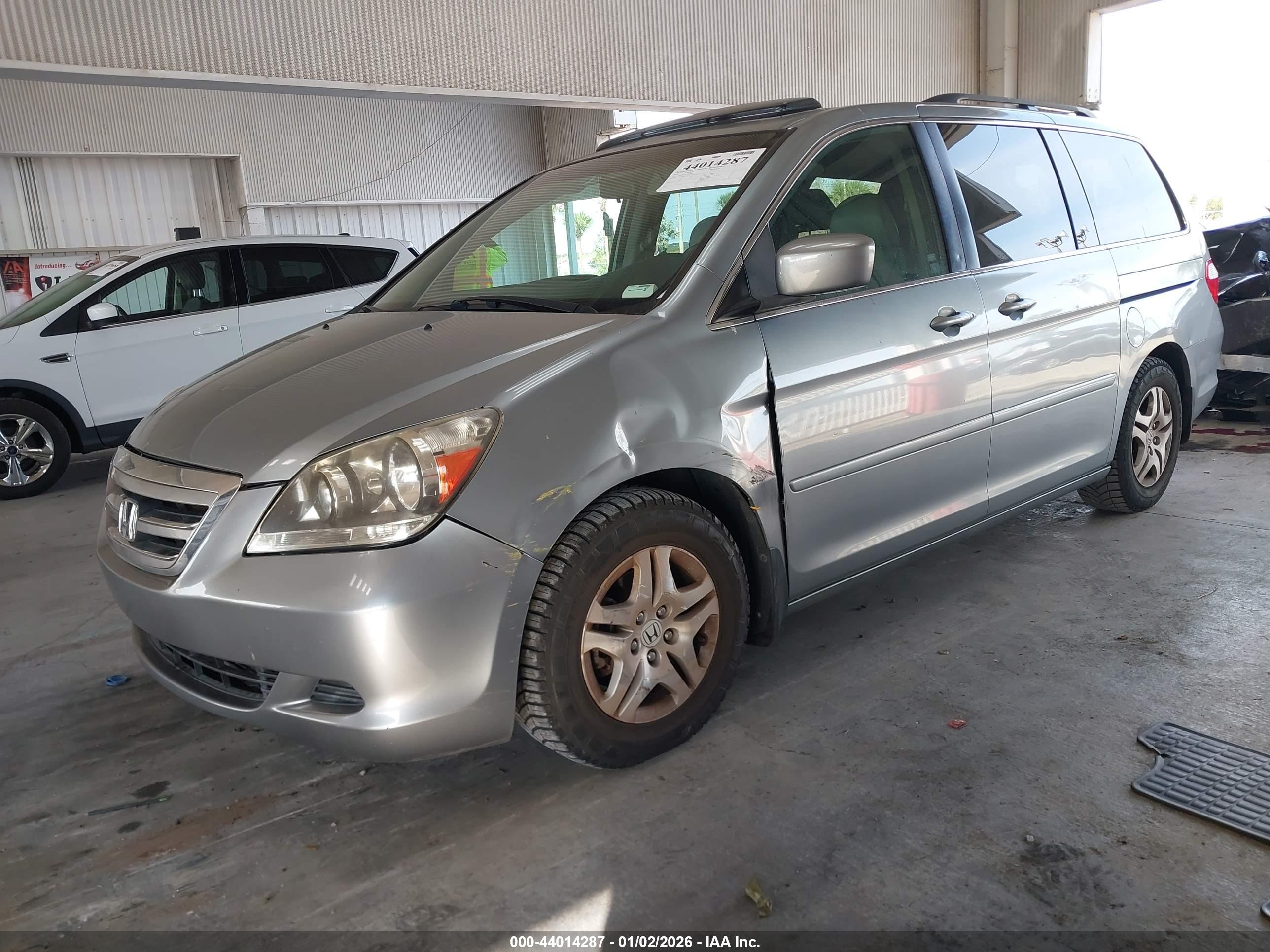 HONDA ODYSSEY image 2