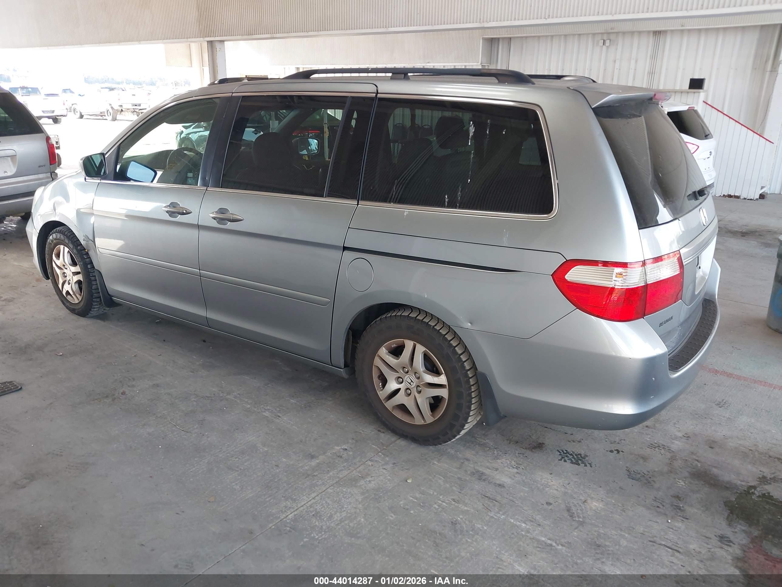 HONDA ODYSSEY image 3