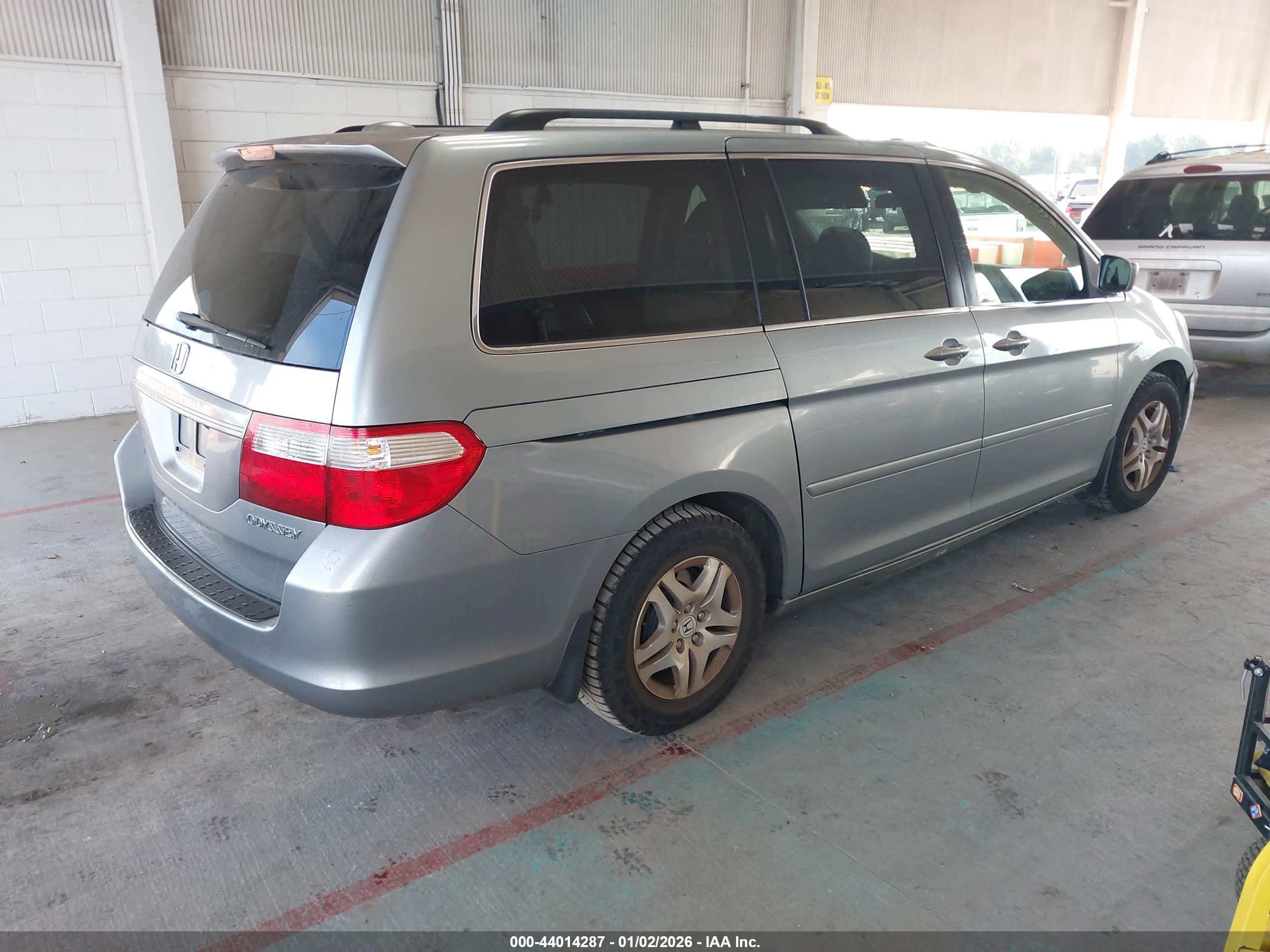 HONDA ODYSSEY image 4