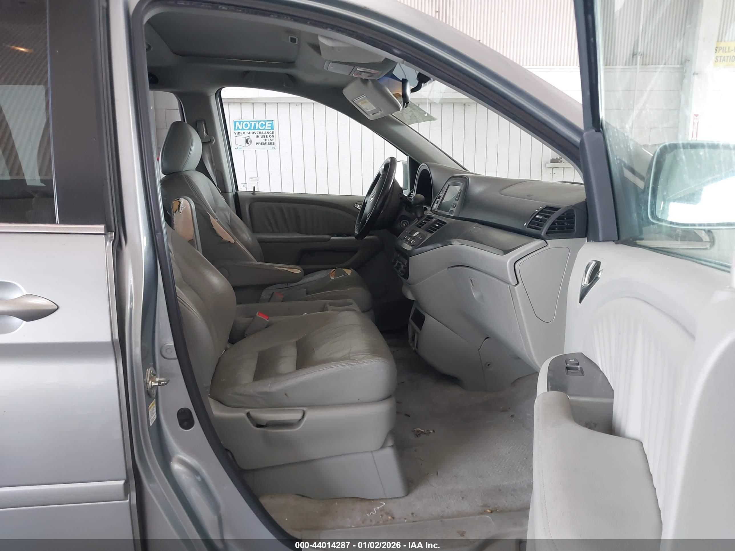 HONDA ODYSSEY image 5