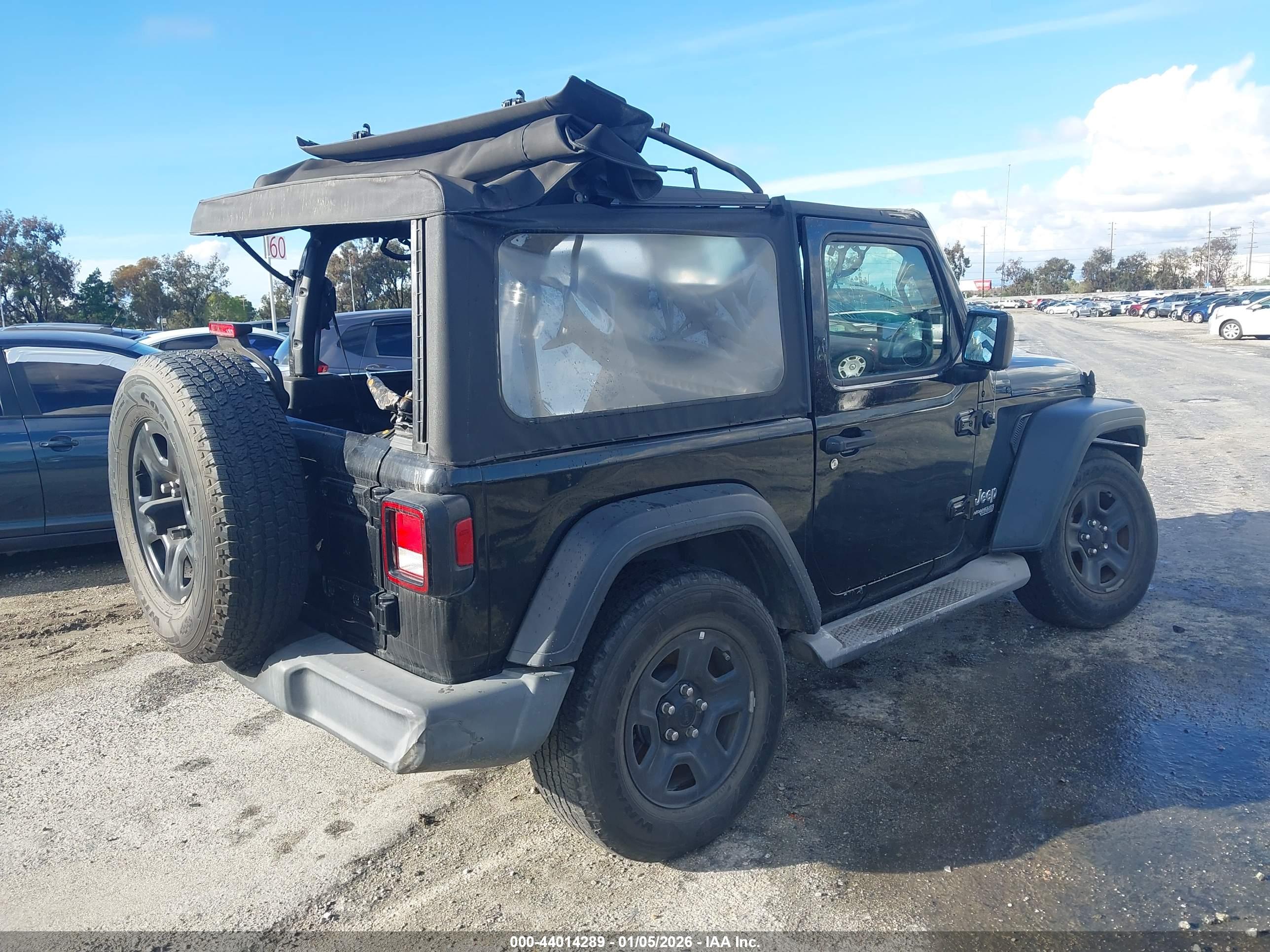 JEEP WRANGLER image 4